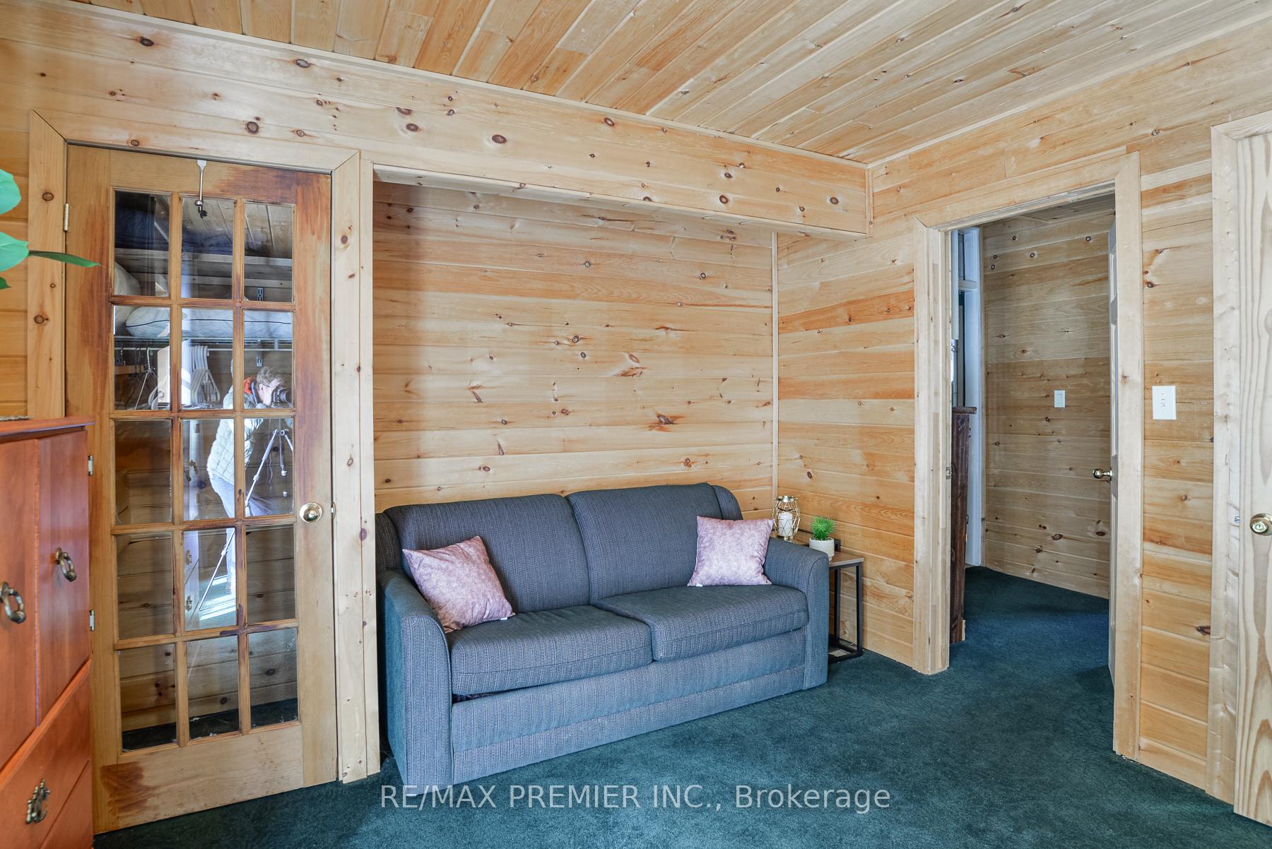 Photo 21 of 1515 11 Highway S, Gravenhurst, Morrison — HOMEH