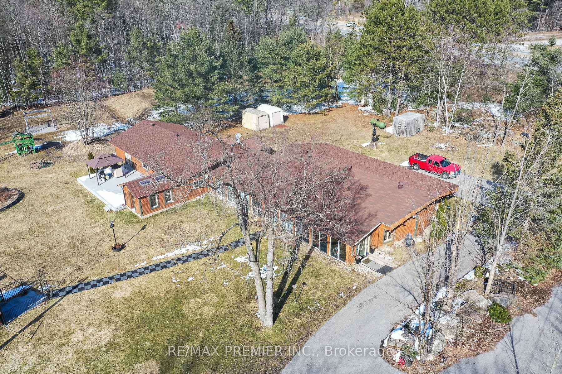 Photo 39 of 1515 11 Highway S, Gravenhurst, Morrison — HOMEH