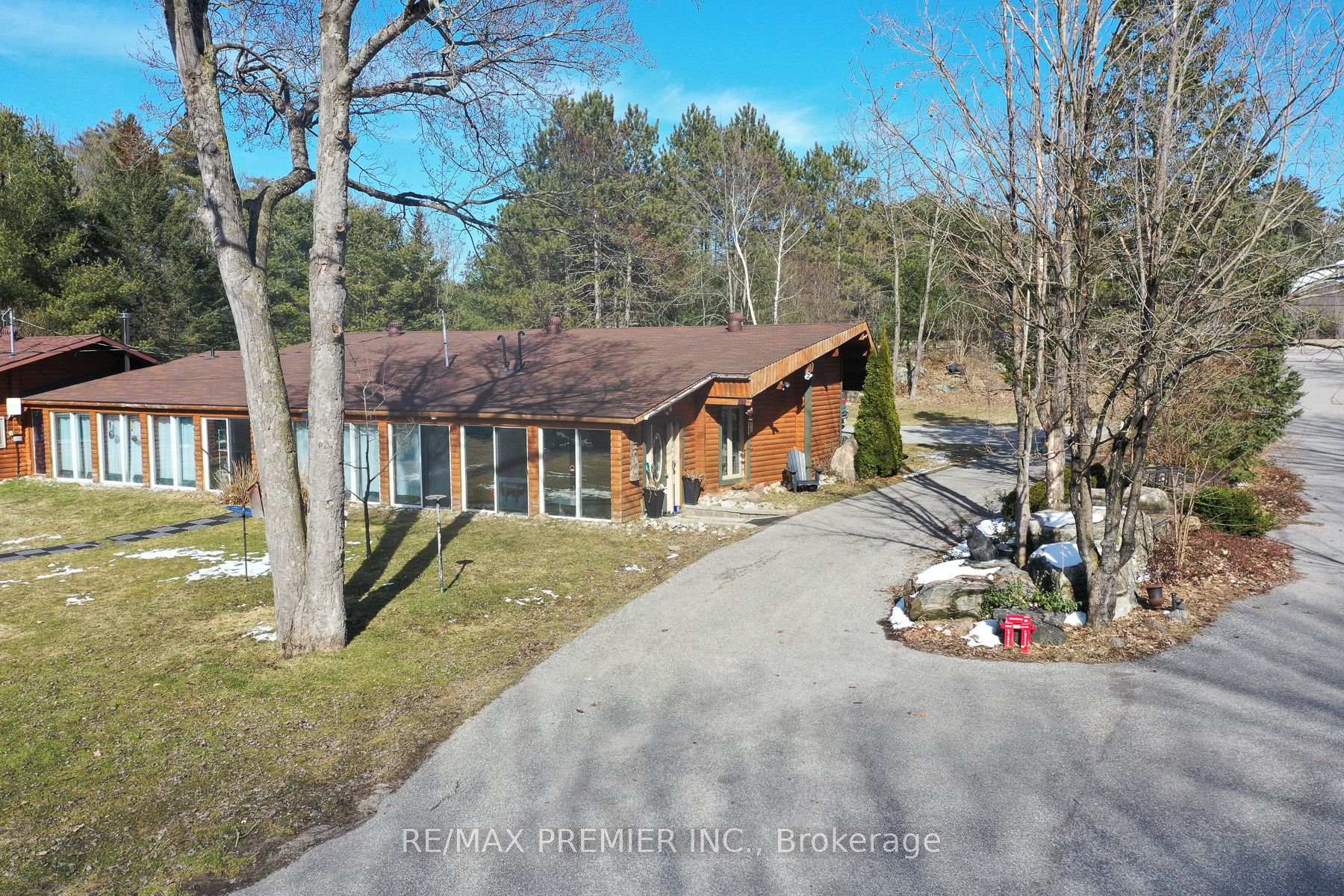 Photo 40 of 1515 11 Highway S, Gravenhurst, Morrison — HOMEH