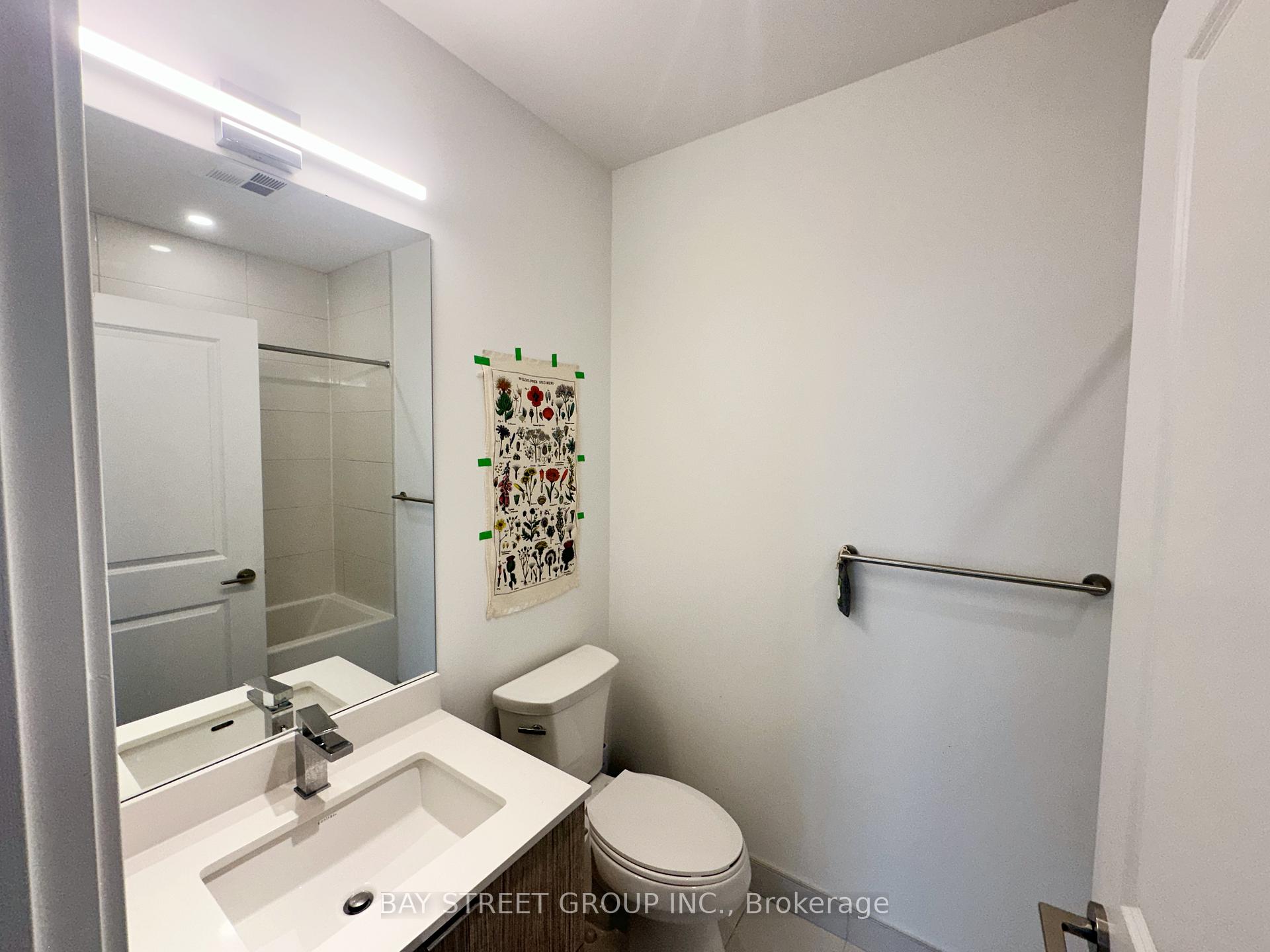 Photo 5 of Unit 4507, 395 Bloor Street E, Toronto, North St. James Town — HOMEH