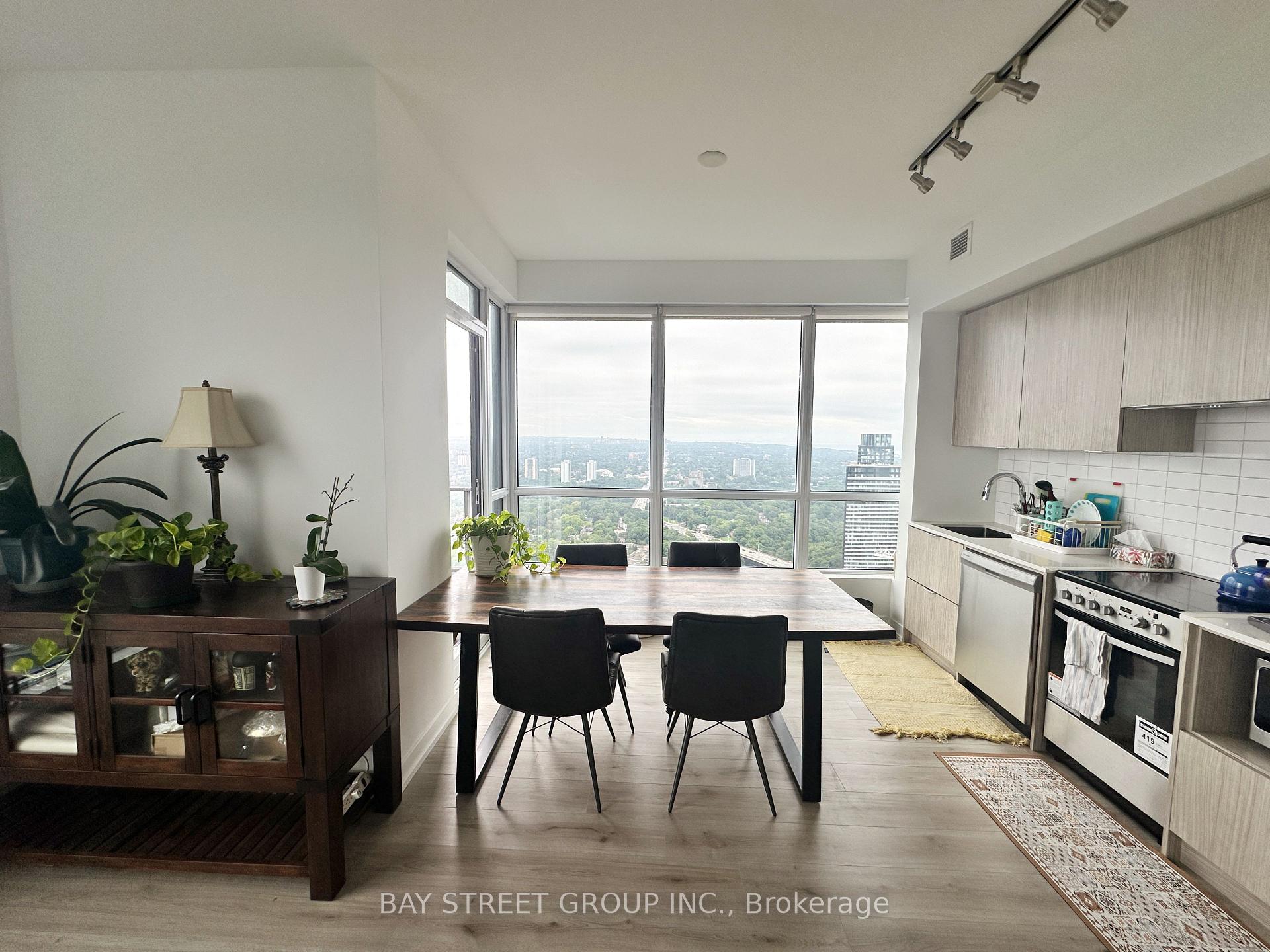 Photo 11 of Unit 4507, 395 Bloor Street E, Toronto, North St. James Town — HOMEH