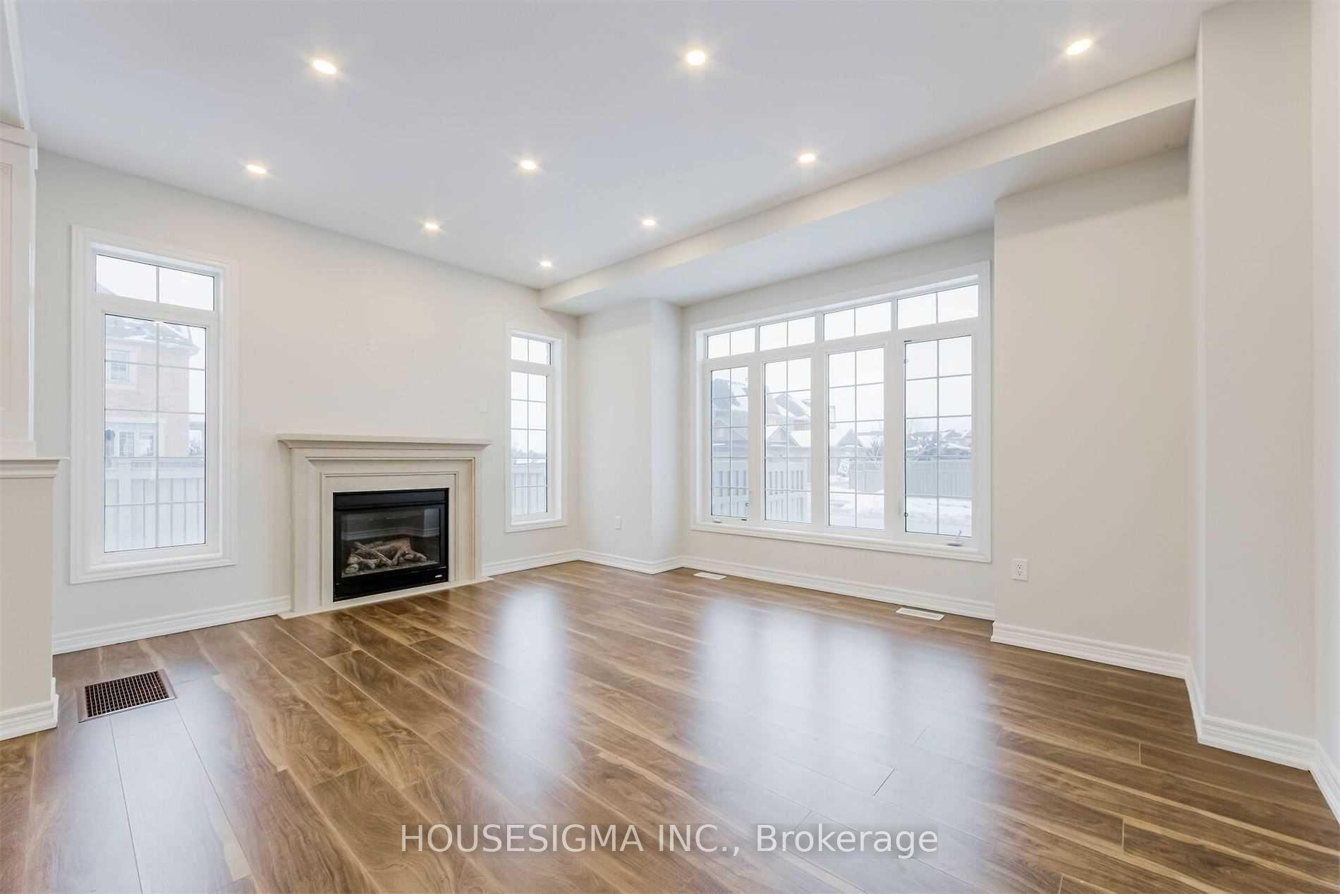 Photo 4 of Upper unit 54 Killington Avenue, Vaughan, Kleinburg — HOMEH