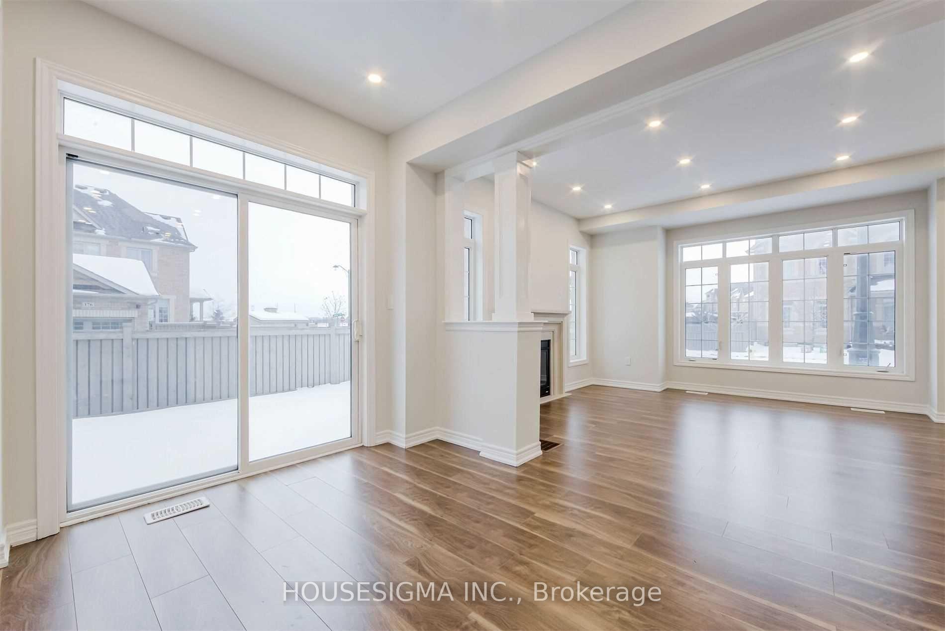 Photo 6 of Upper unit 54 Killington Avenue, Vaughan, Kleinburg — HOMEH