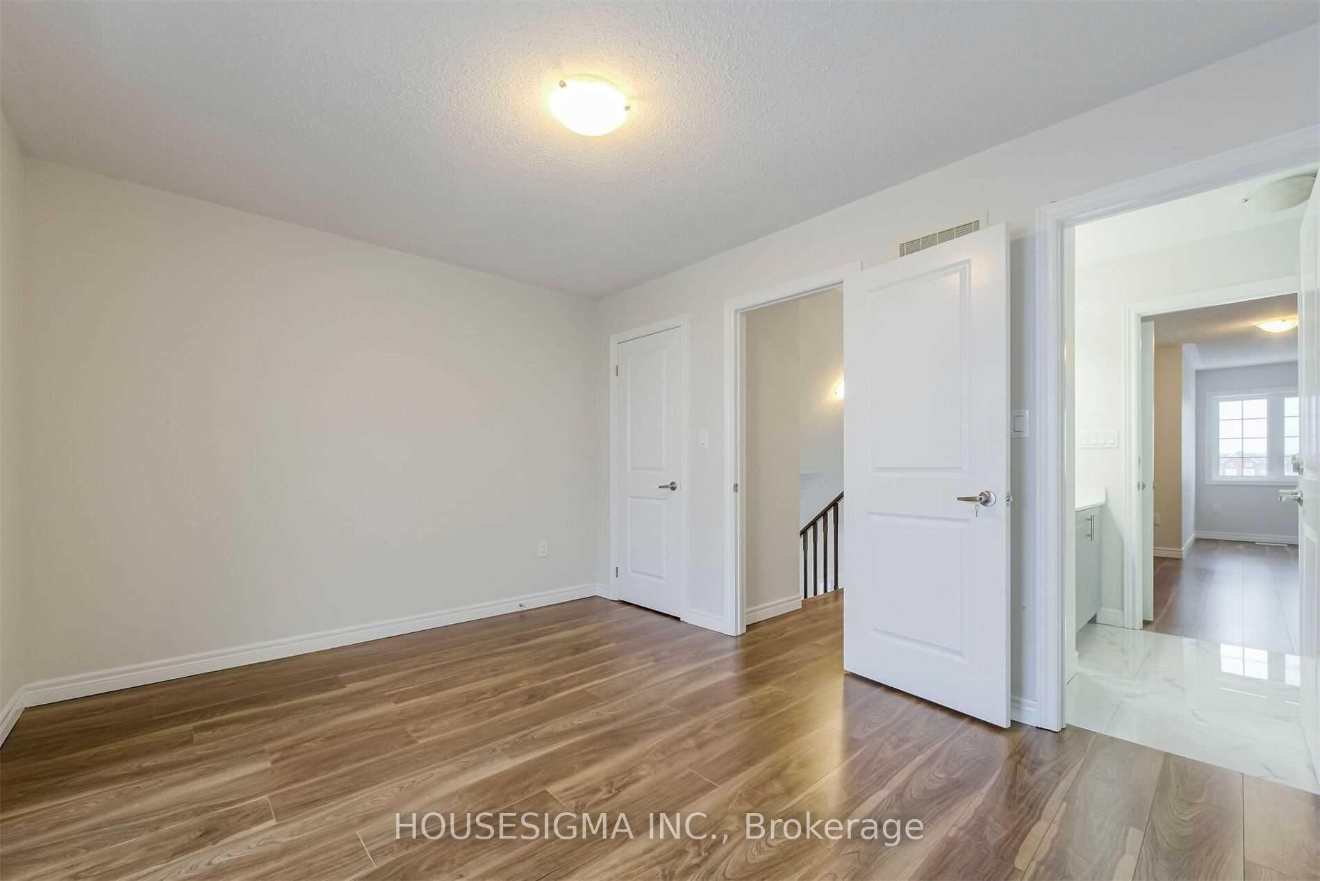 Photo 24 of Upper unit 54 Killington Avenue, Vaughan, Kleinburg — HOMEH