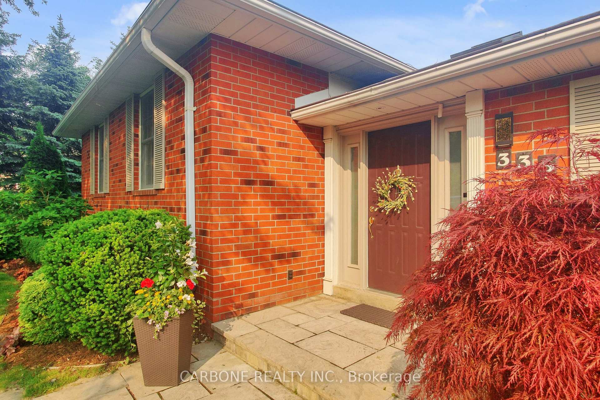 Photo 27 of 335 Forde Crescent, King, King City — HOMEH