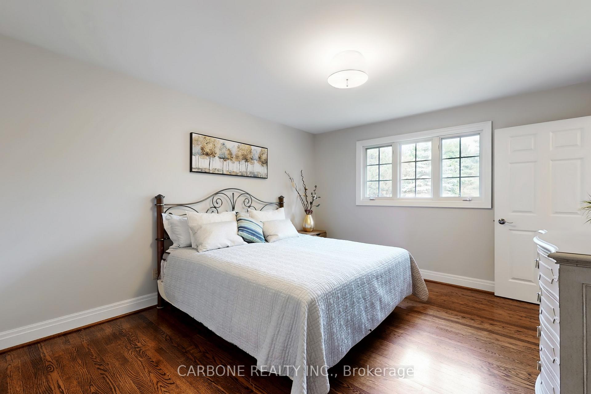 Photo 45 of 335 Forde Crescent, King, King City — HOMEH