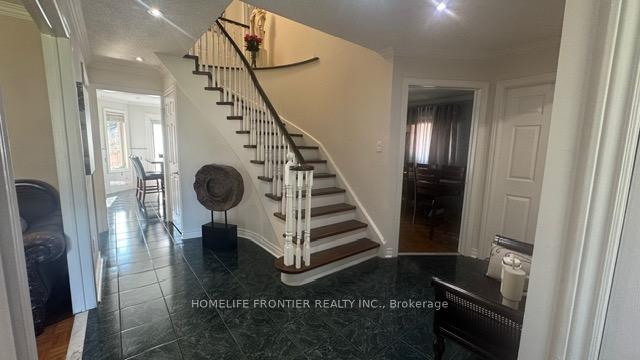 Photo 5 of 30 Gatesgill Street, Brampton, Brampton West — HOMEH
