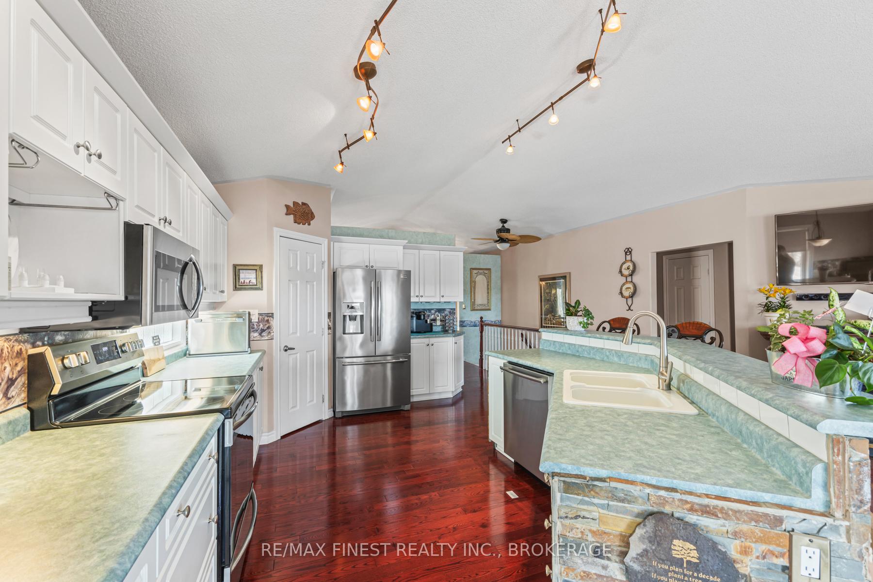 Photo 14 of 4522 Sills Bay Road, Frontenac, Frontenac South — HOMEH