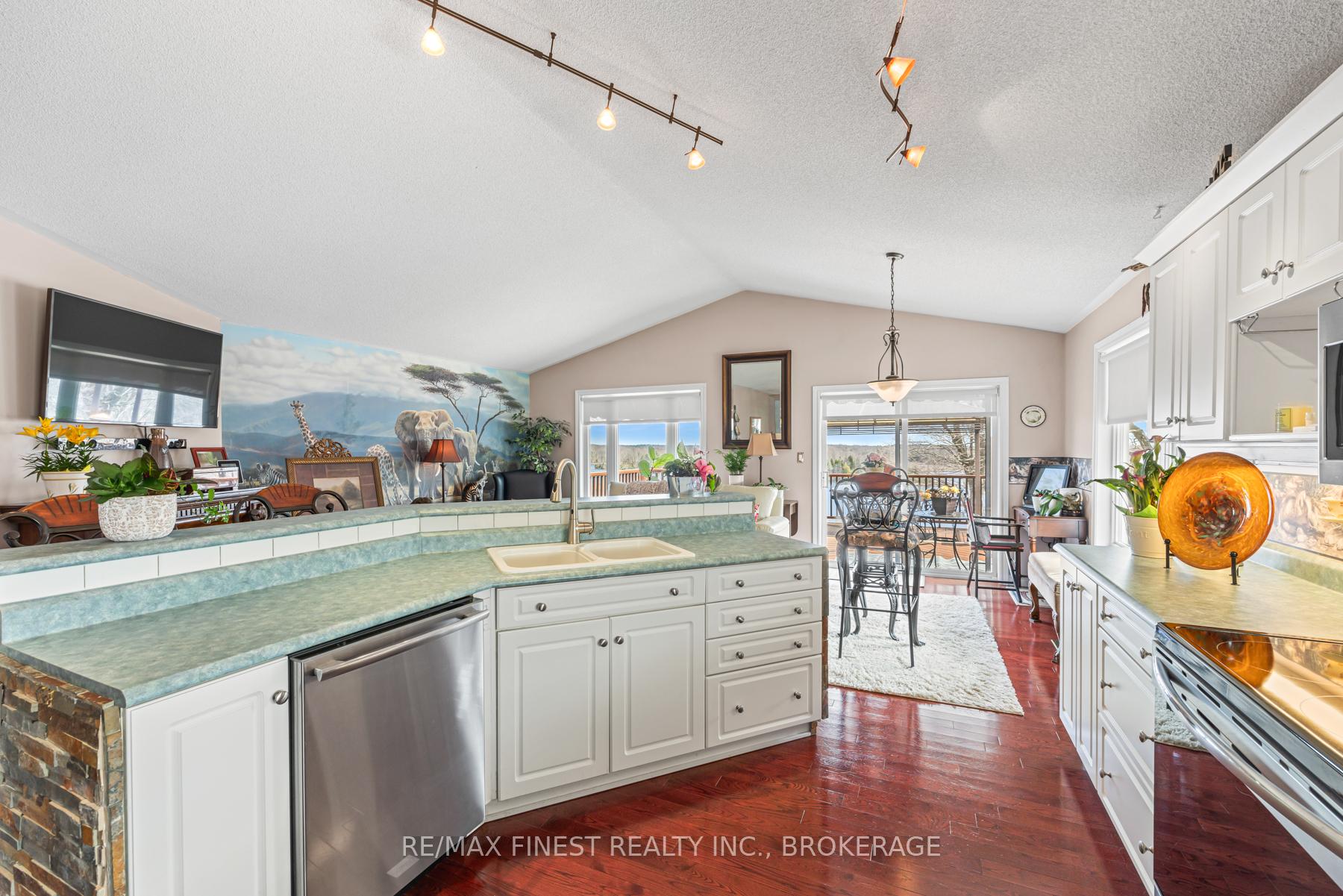 Photo 15 of 4522 Sills Bay Road, Frontenac, Frontenac South — HOMEH
