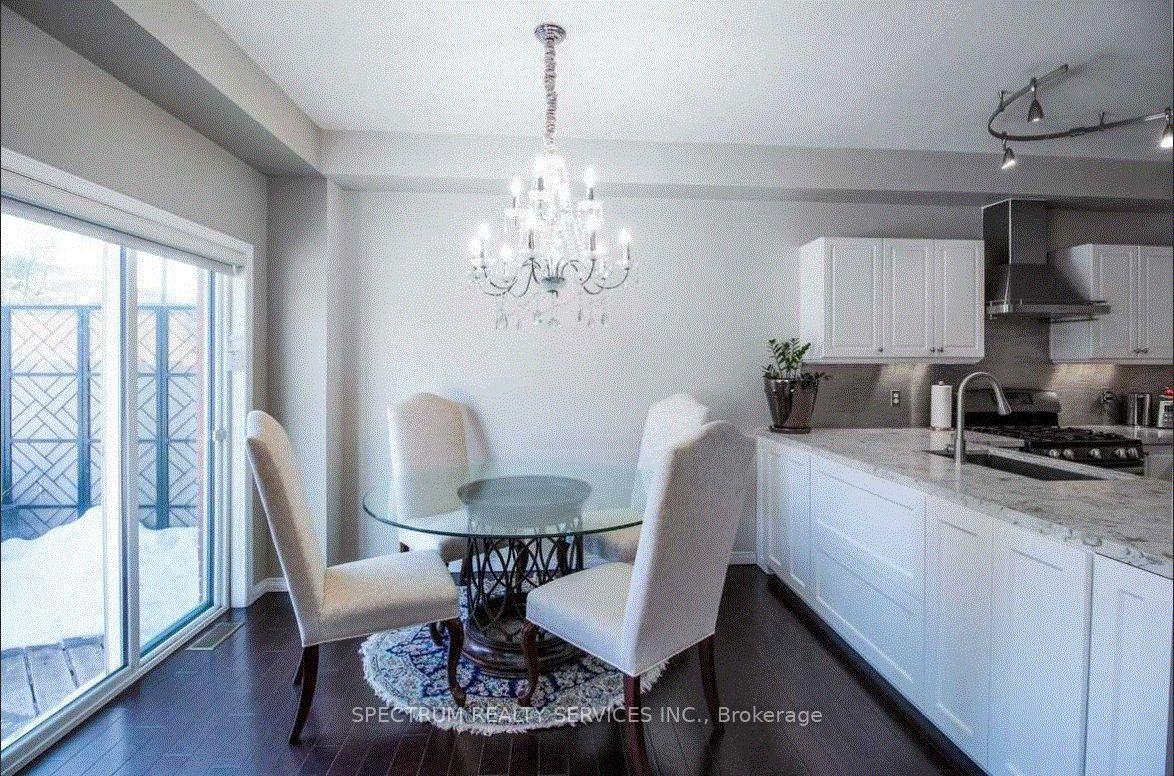 Photo 5 of Unit 15, 20 Pisa Drive, Hamilton, Stoney Creek — HOMEH