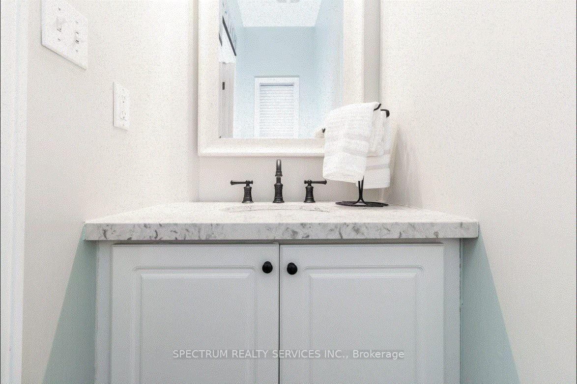 Photo 7 of Unit 15, 20 Pisa Drive, Hamilton, Stoney Creek — HOMEH