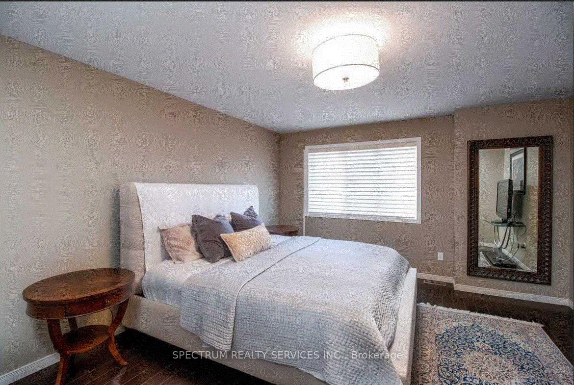 Photo 11 of Unit 15, 20 Pisa Drive, Hamilton, Stoney Creek — HOMEH