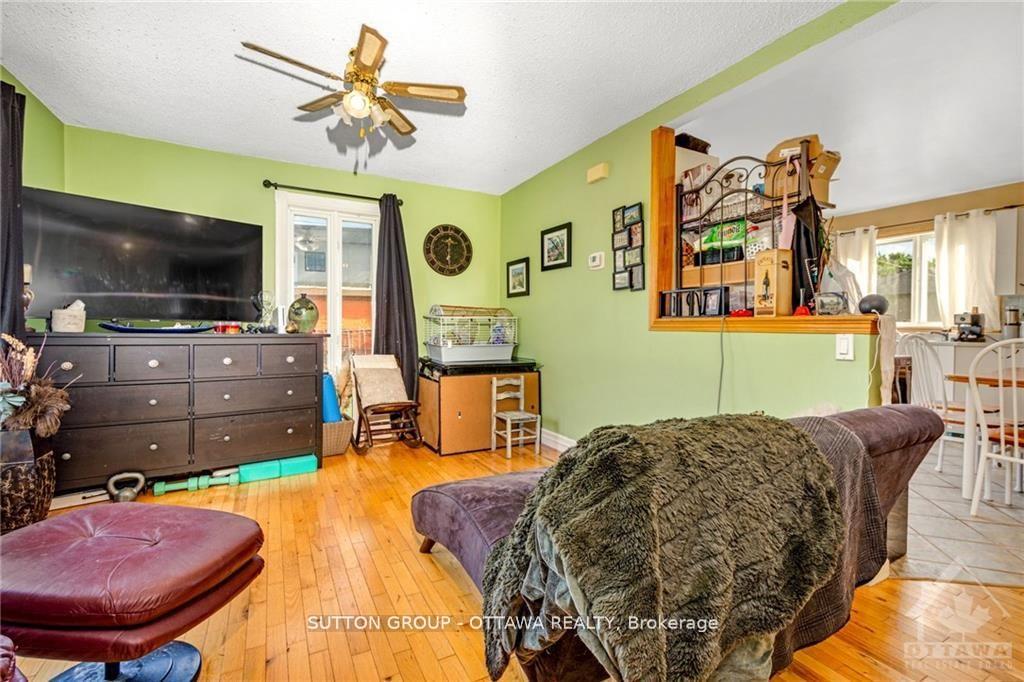 Photo 4 of 846 St Laurent Boulevard, Ottawa, Overbrook/Castle Heights — HOMEH