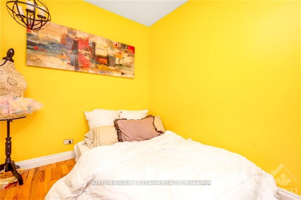 Photo 14 of 846 St Laurent Boulevard, Ottawa, Overbrook/Castle Heights — HOMEH