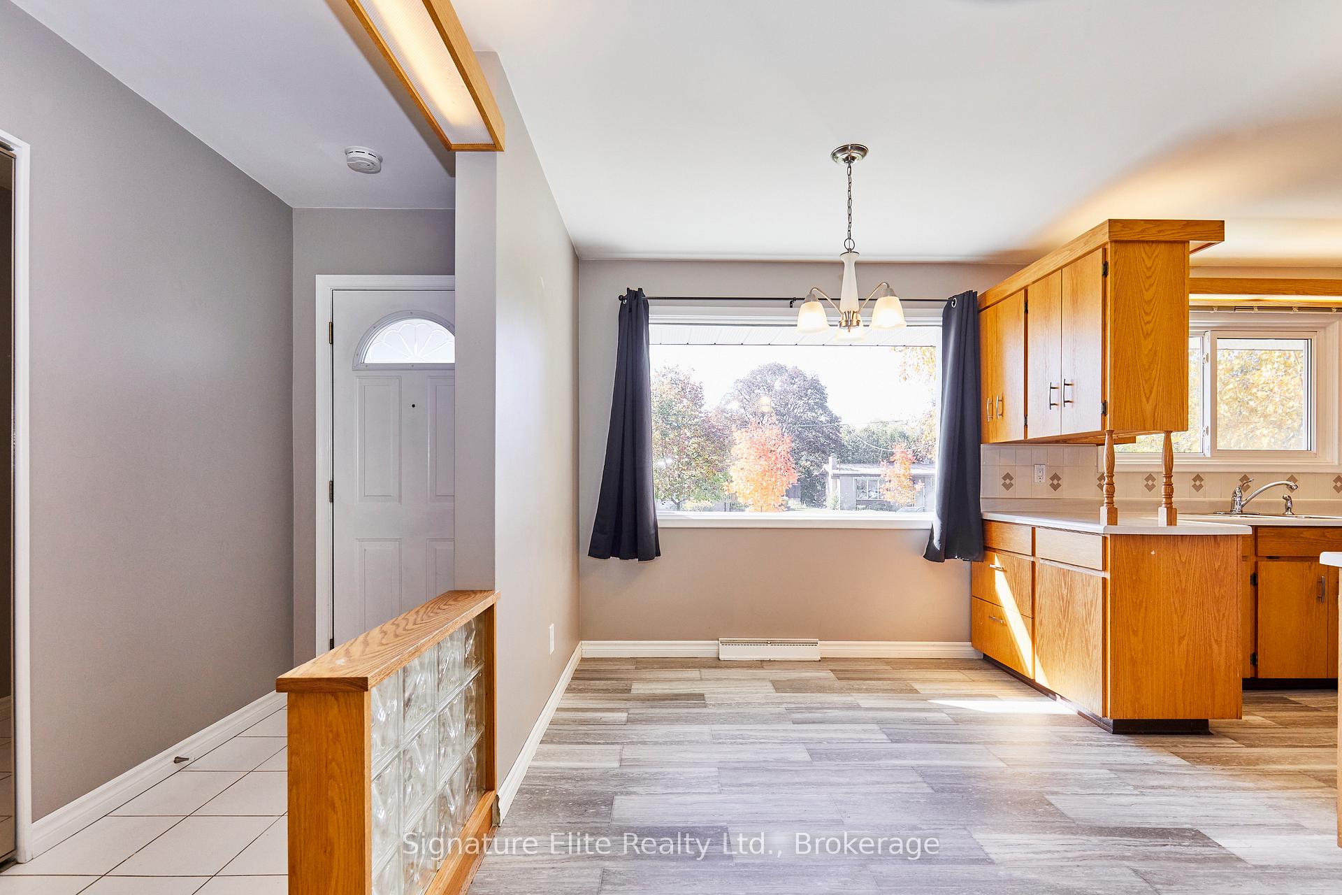 Photo 2 of Unit Main, 155 Laurel Court, Oshawa, Eastdale — HOMEH