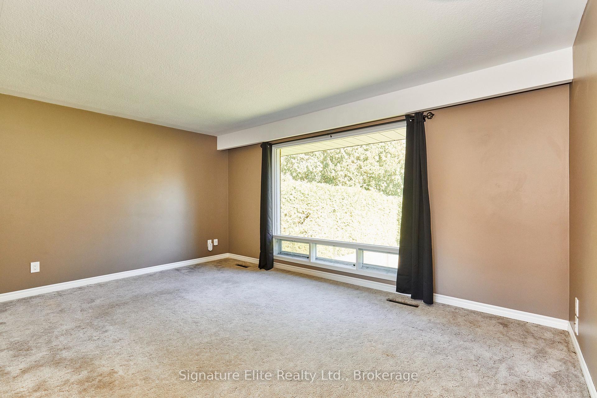 Photo 6 of Unit Main, 155 Laurel Court, Oshawa, Eastdale — HOMEH
