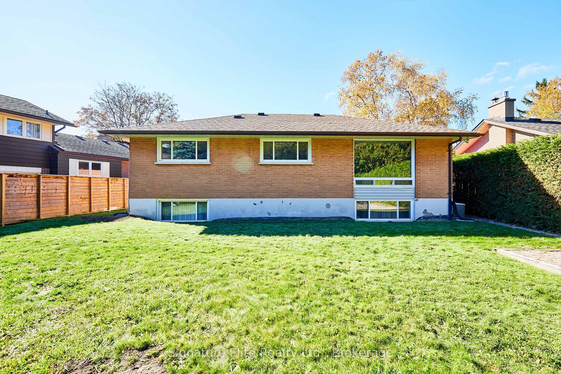 Photo 21 of Unit Main, 155 Laurel Court, Oshawa, Eastdale — HOMEH