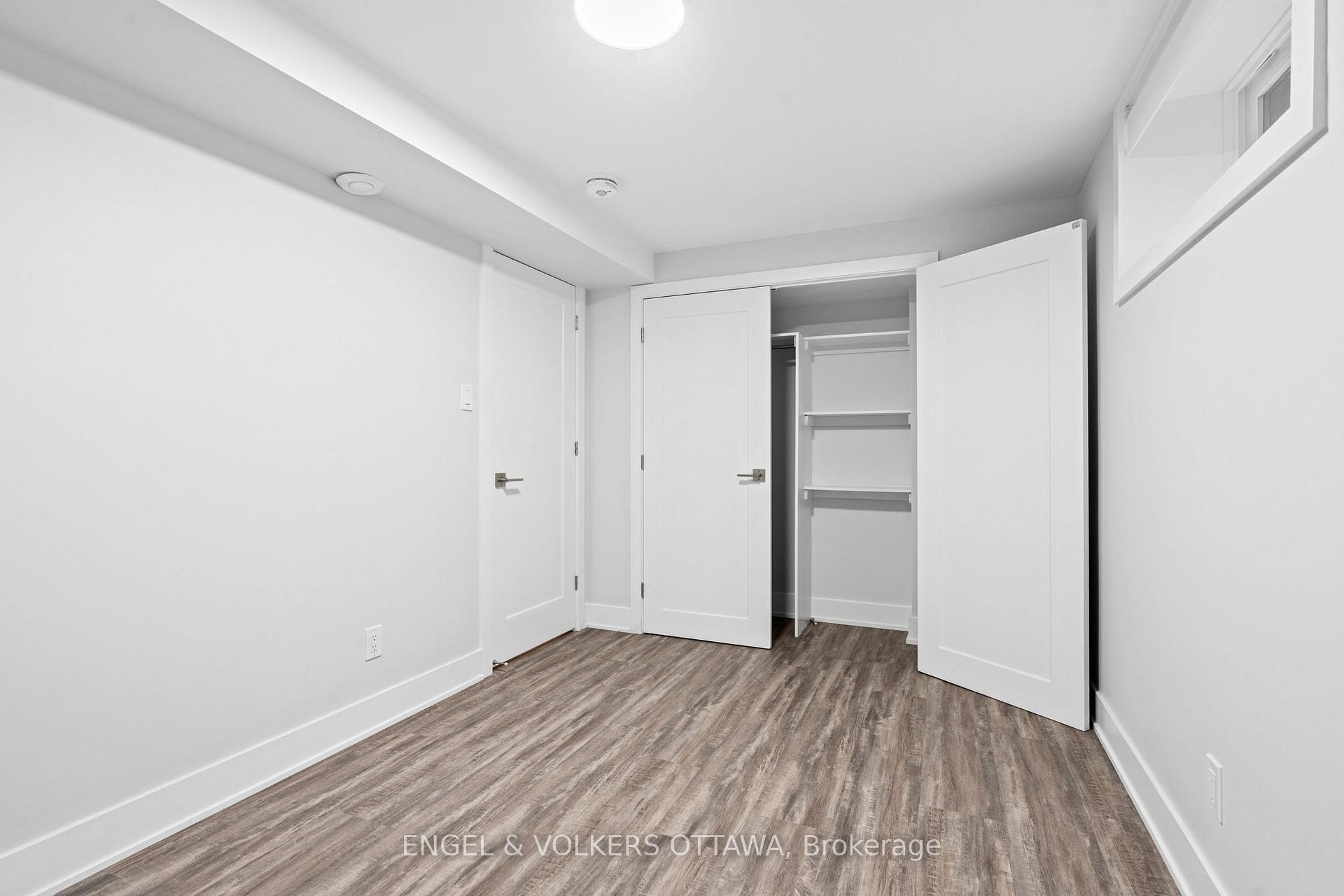 Photo 9 of Unit 4, 569 Mcleod Street, Ottawa, Ottawa Centre — HOMEH