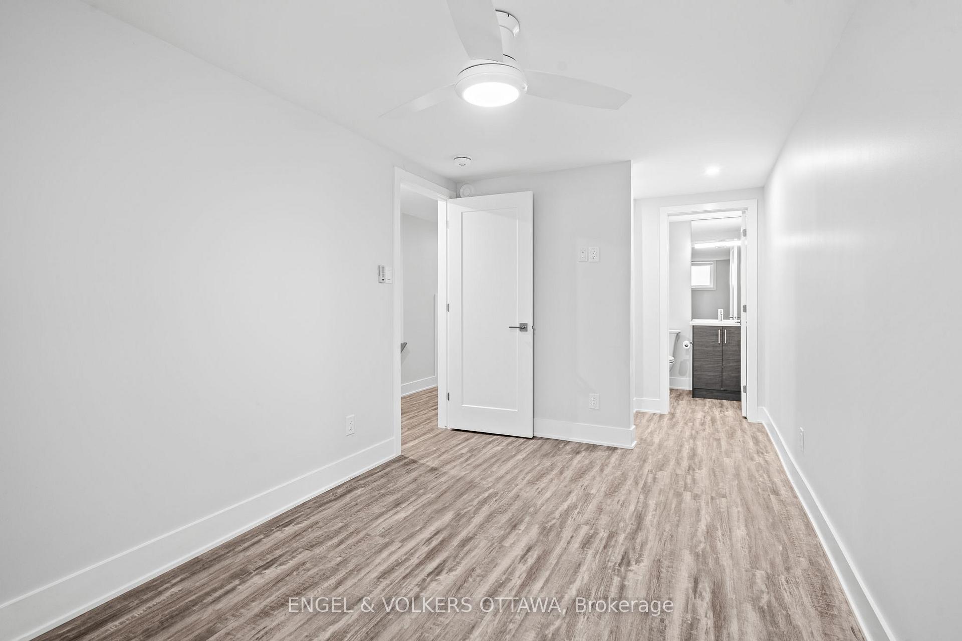 Photo 11 of Unit 4, 569 Mcleod Street, Ottawa, Ottawa Centre — HOMEH