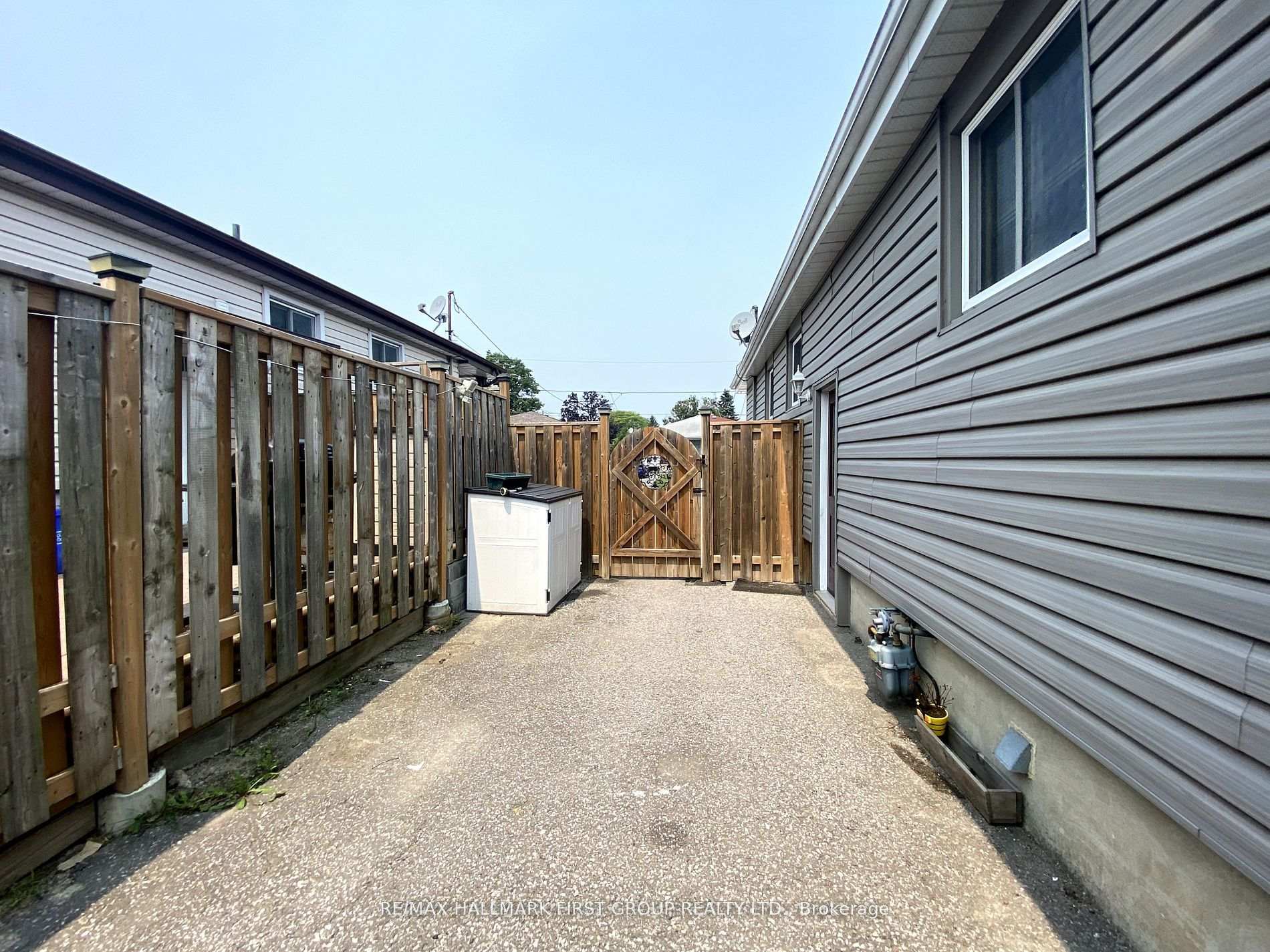 Photo 14 of 973 Mink Street, Pickering, West Shore — HOMEH