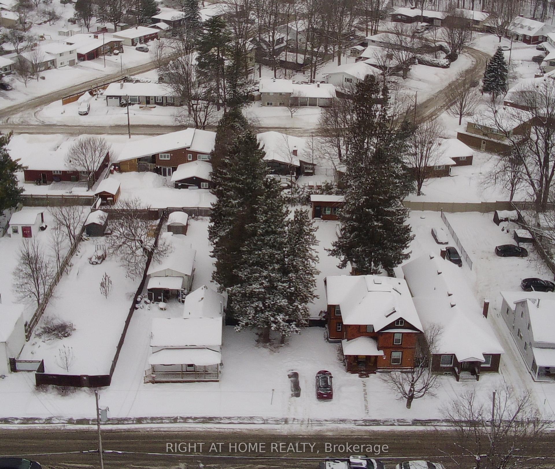 Photo 1 of 250 Harrington Street, Arnprior — HOMEH
