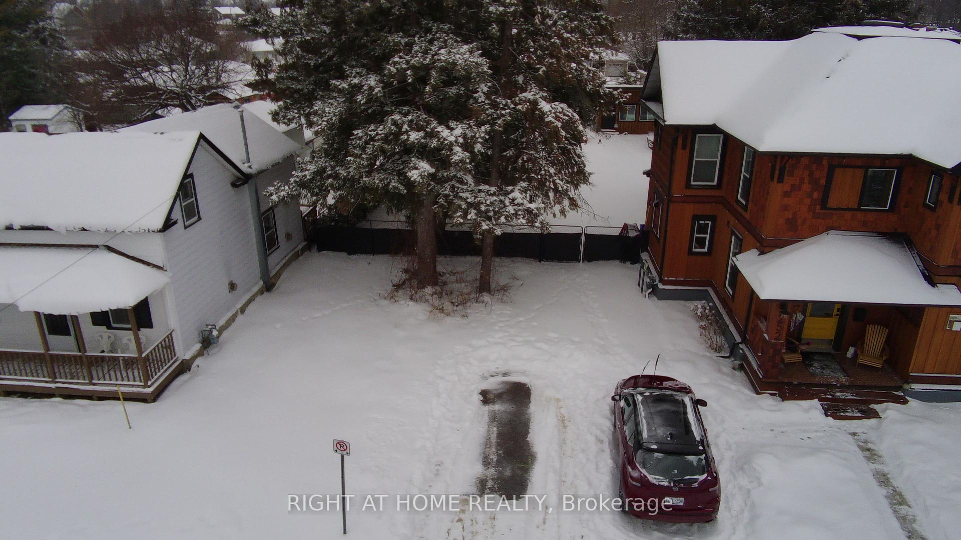 Photo 5 of 250 Harrington Street, Arnprior — HOMEH