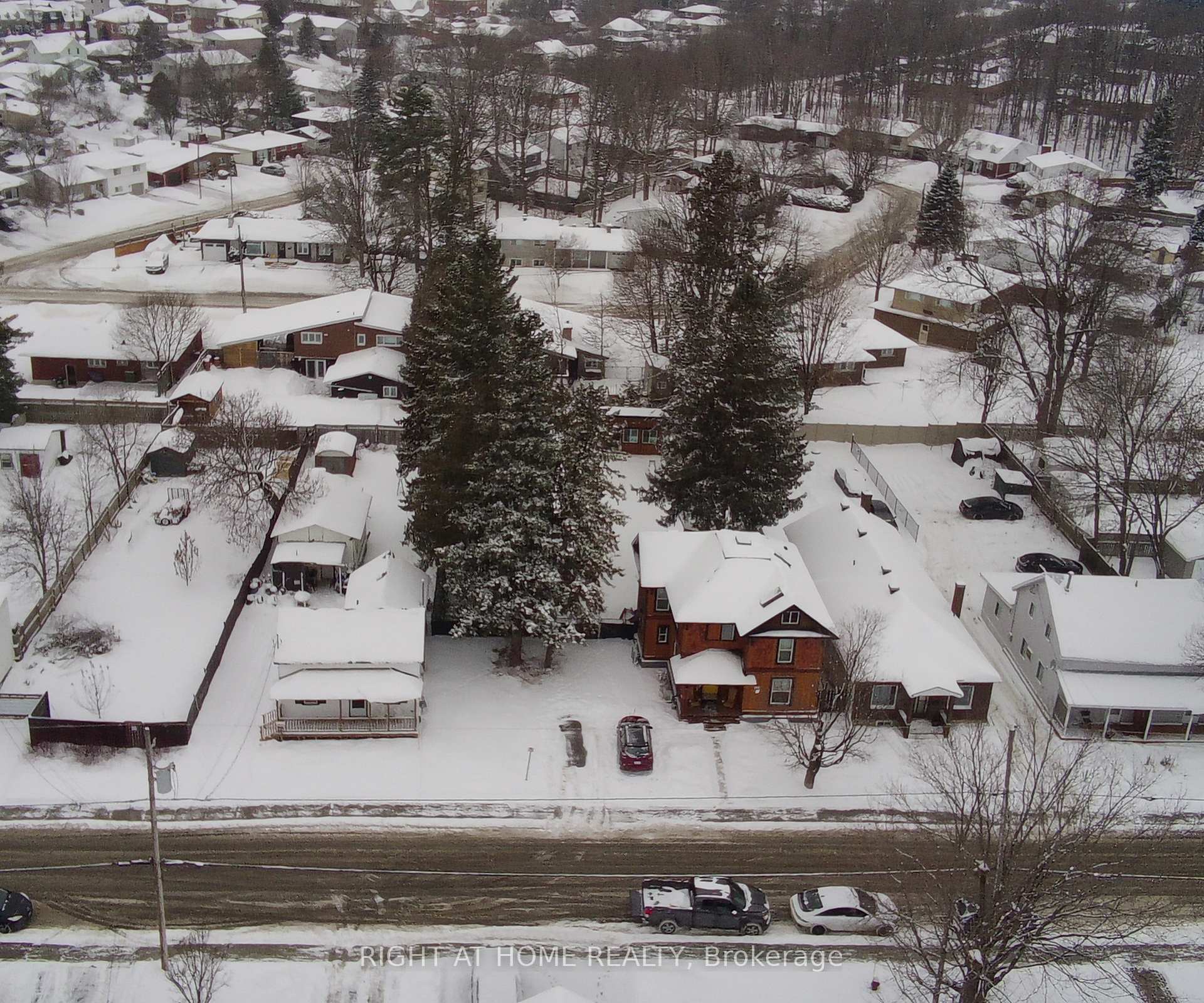 Photo 7 of 250 Harrington Street, Arnprior — HOMEH