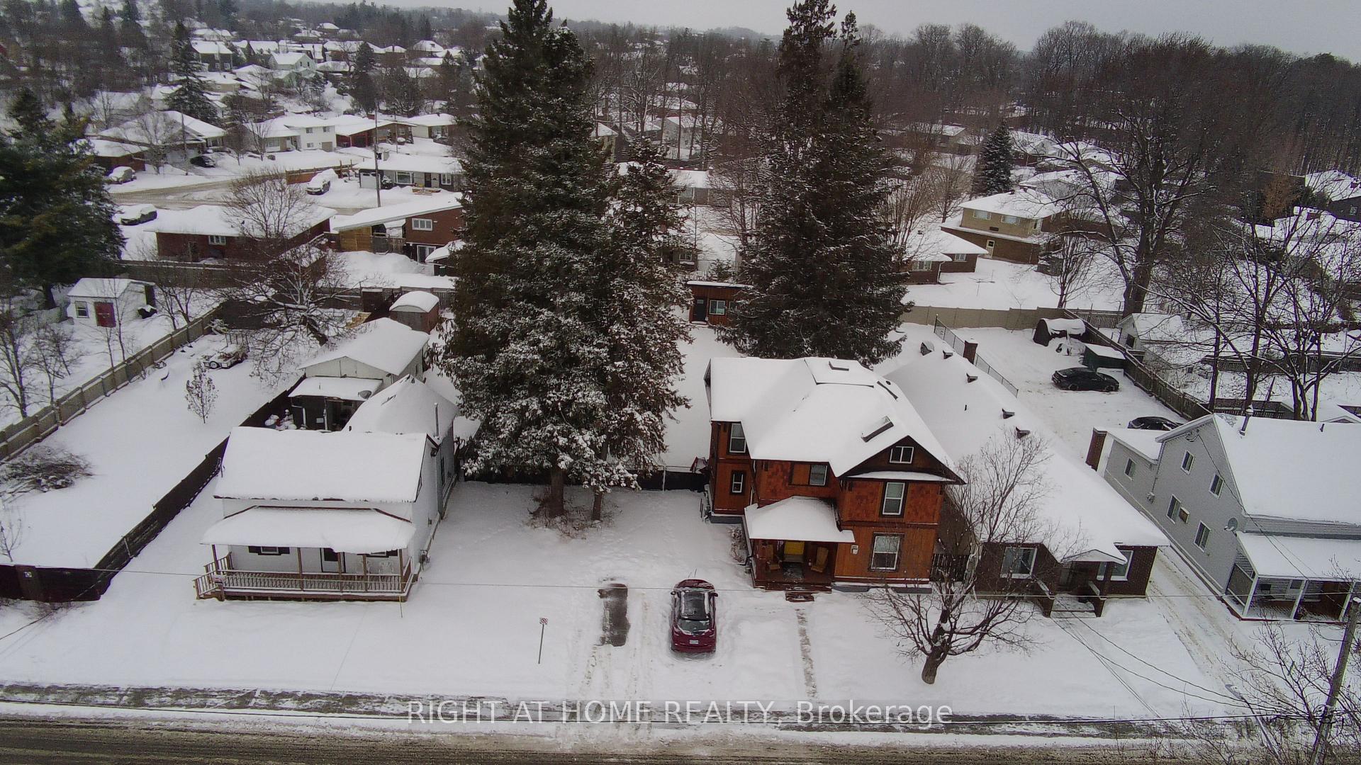 Photo 8 of 250 Harrington Street, Arnprior — HOMEH
