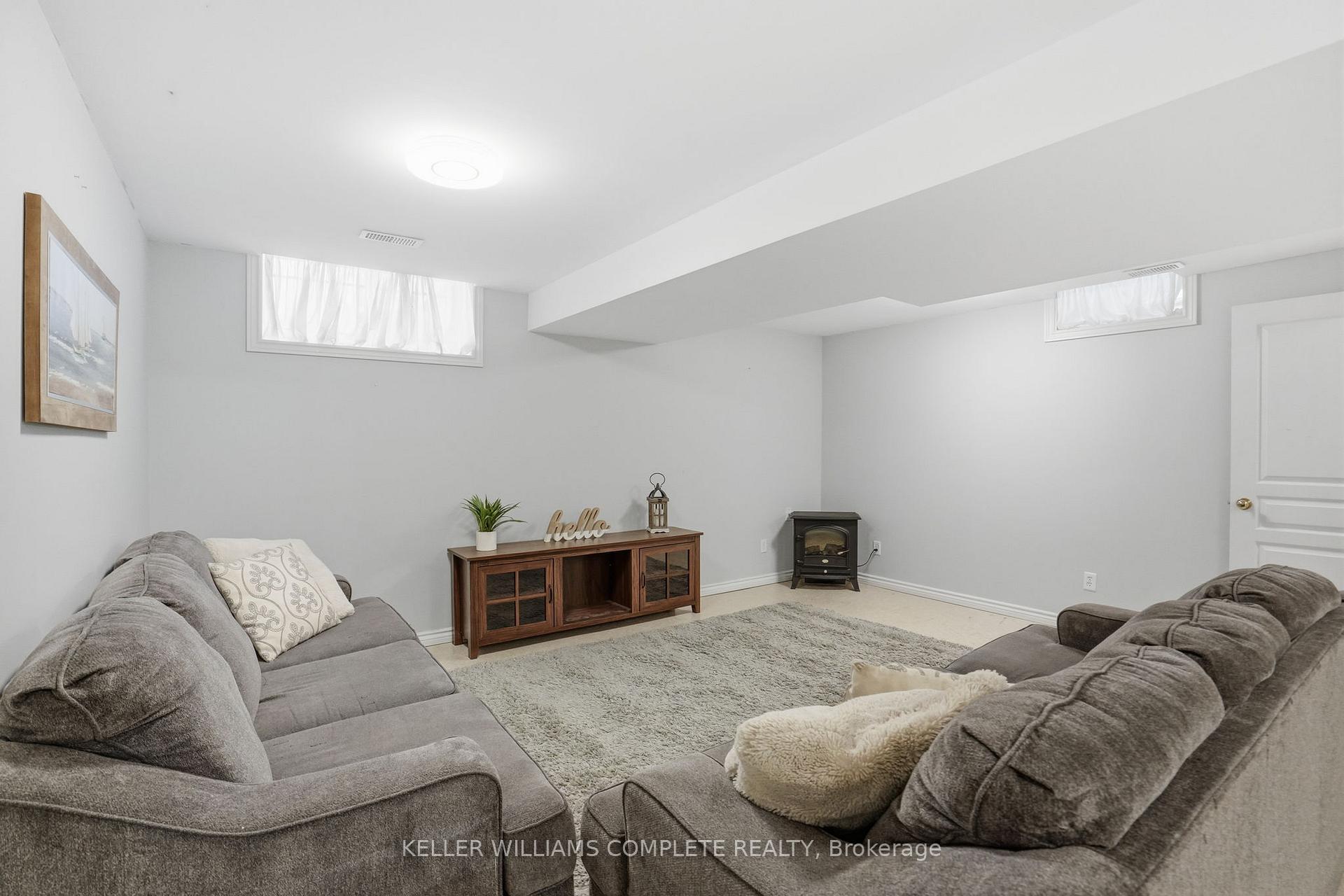 Photo 22 of 144 Sumner Crescent, Grimsby, Grimsby Beach — HOMEH