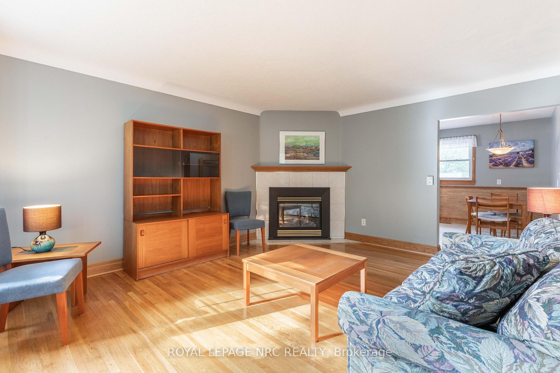 Photo 5 of 17 Else Street, St. Catharines, Vine/Linwell — HOMEH