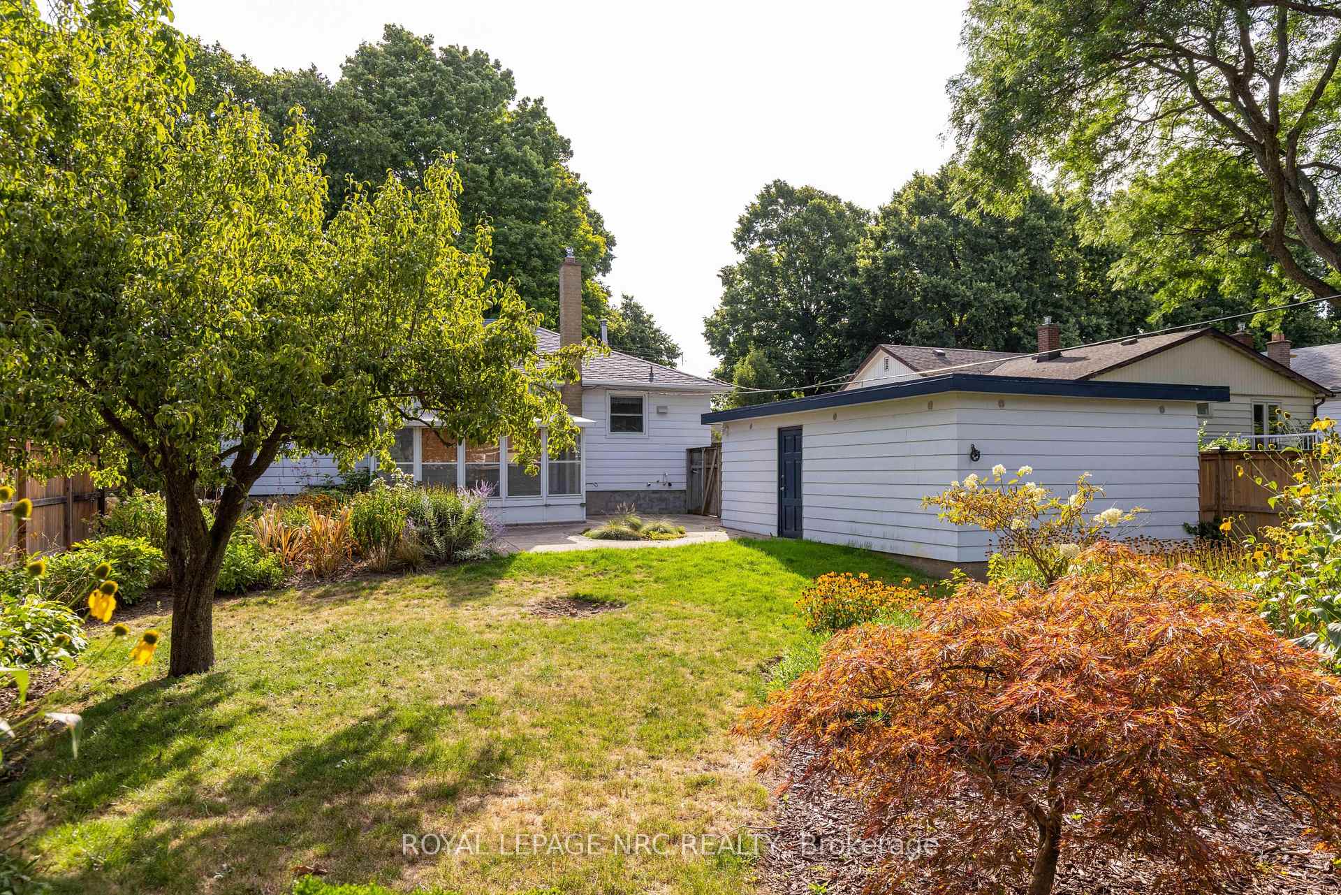 Photo 26 of 17 Else Street, St. Catharines, Vine/Linwell — HOMEH
