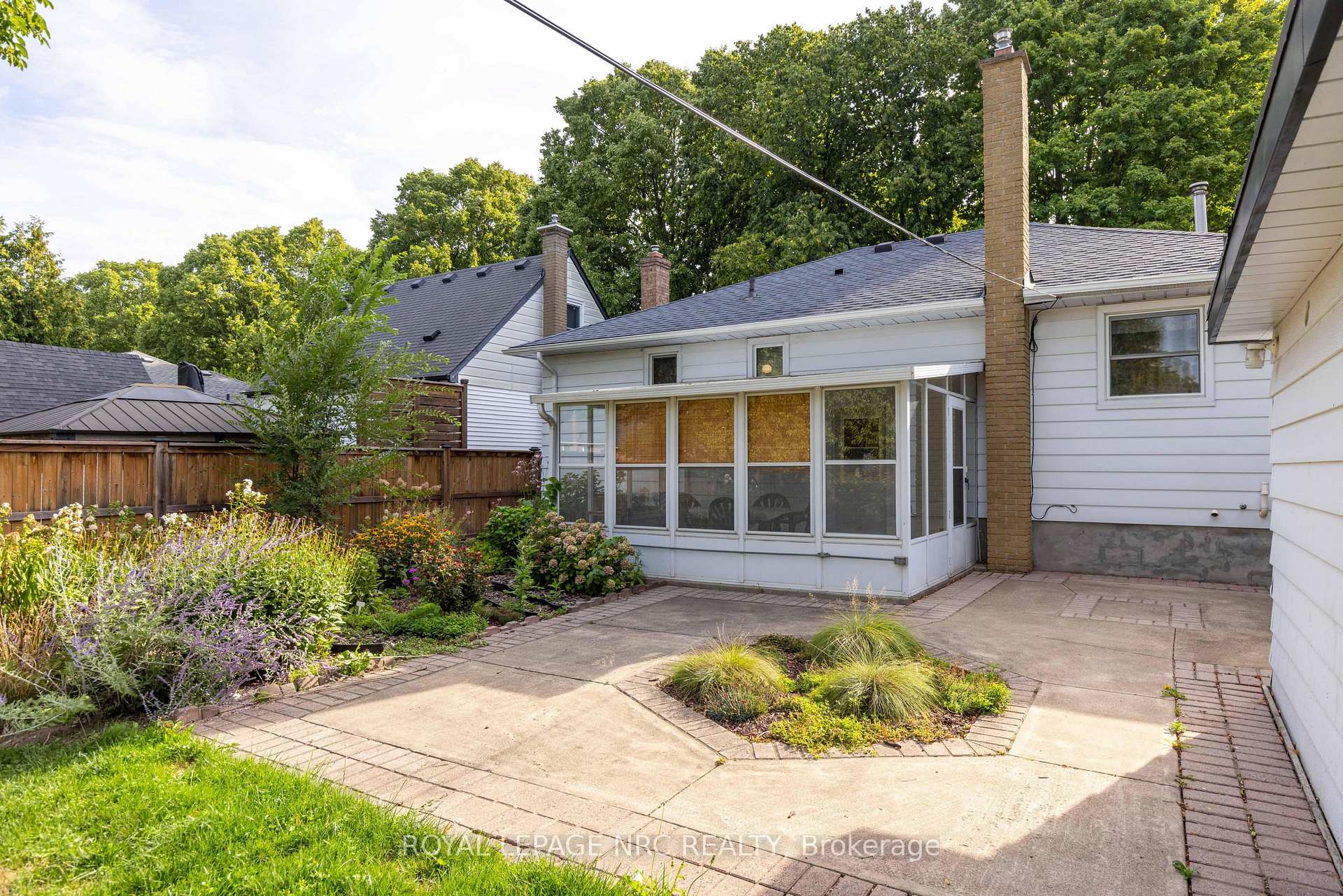 Photo 27 of 17 Else Street, St. Catharines, Vine/Linwell — HOMEH