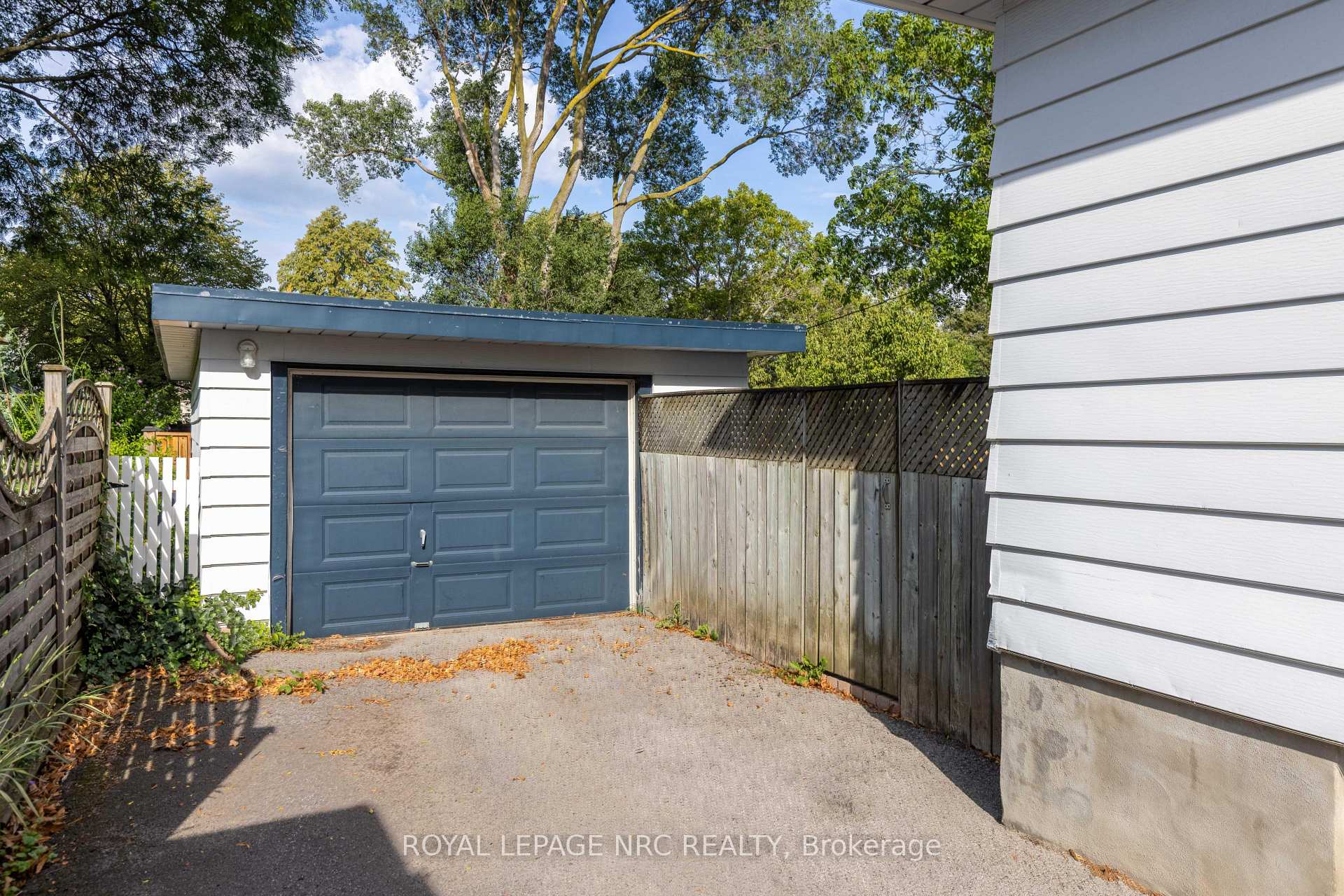 Photo 28 of 17 Else Street, St. Catharines, Vine/Linwell — HOMEH