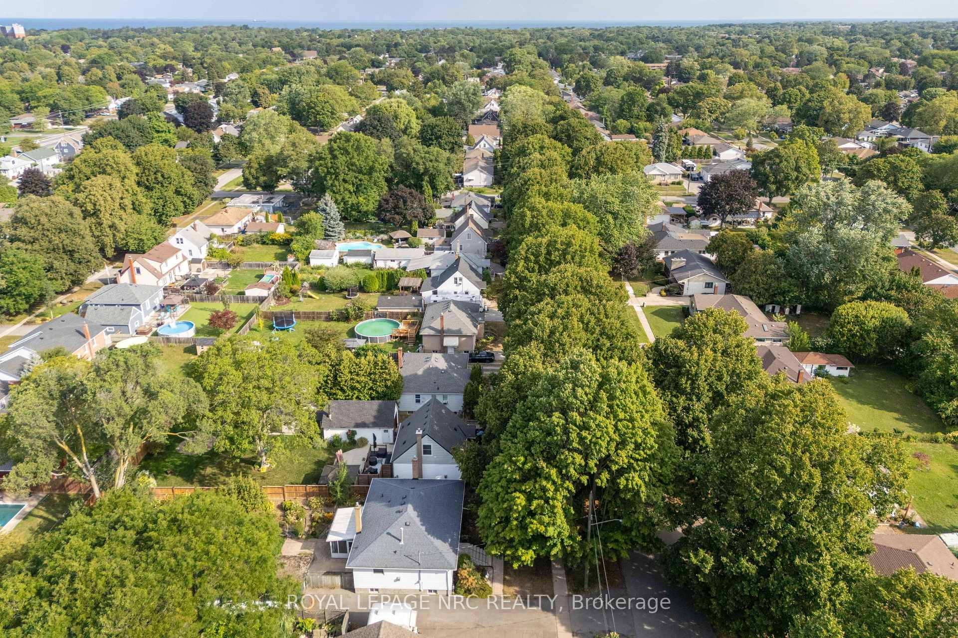 Photo 33 of 17 Else Street, St. Catharines, Vine/Linwell — HOMEH