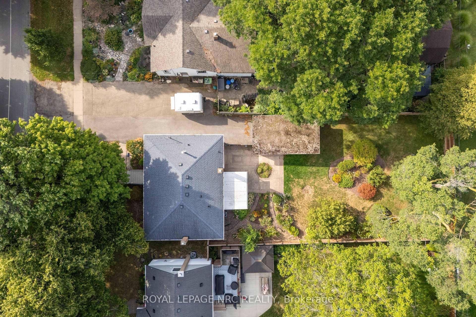 Photo 34 of 17 Else Street, St. Catharines, Vine/Linwell — HOMEH
