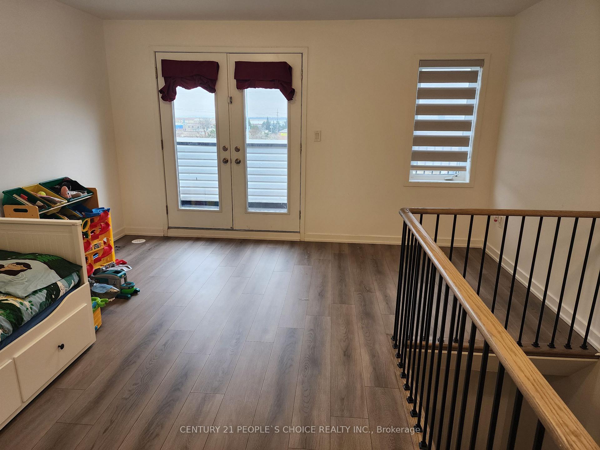 Photo 21 of 44 Lambert Lane, Caledon, Bolton East — HOMEH