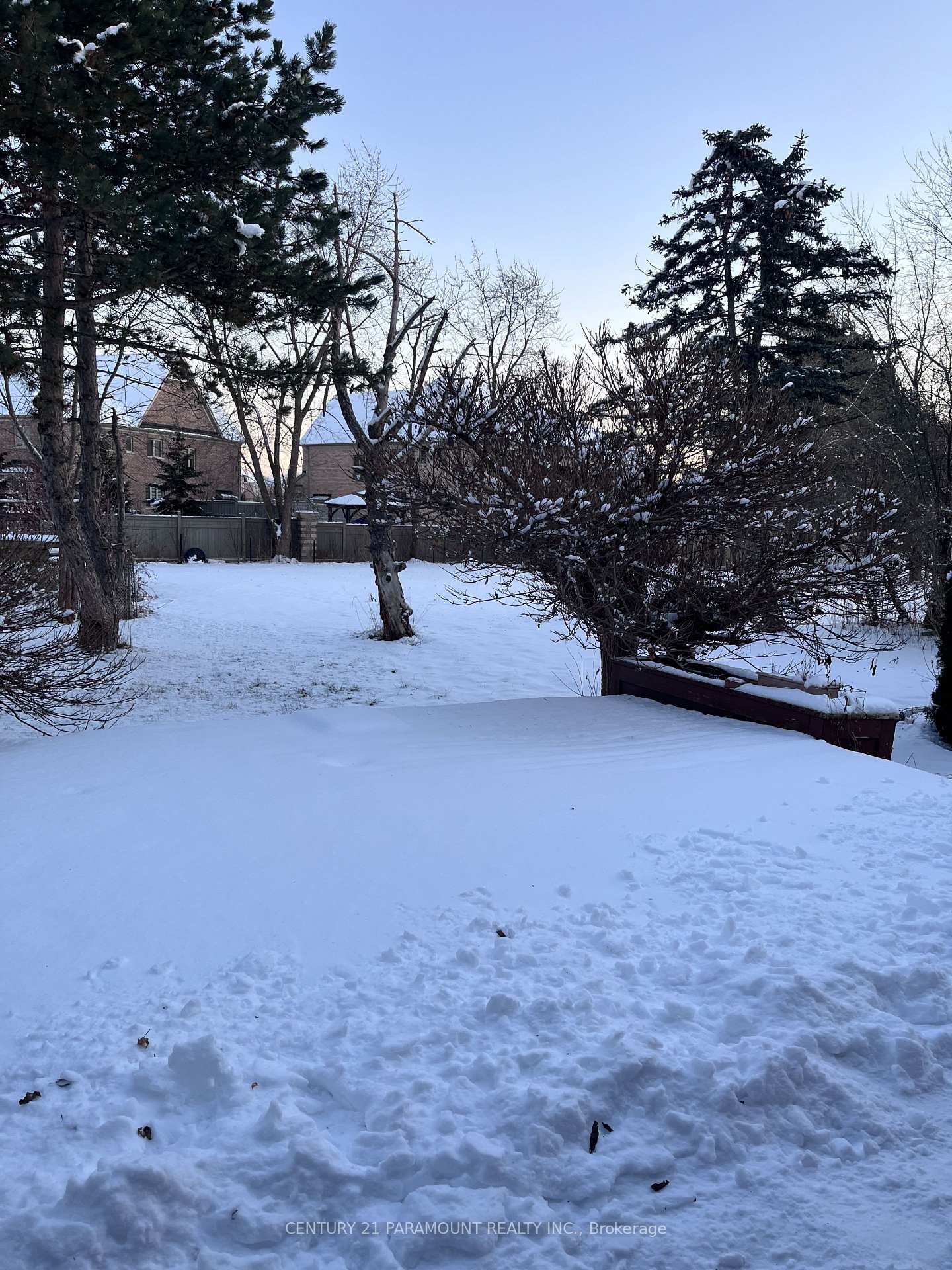 Photo 9 of Unit Main, 3407 Countryside Drive, Brampton, Vales of Castlemore — HOMEH