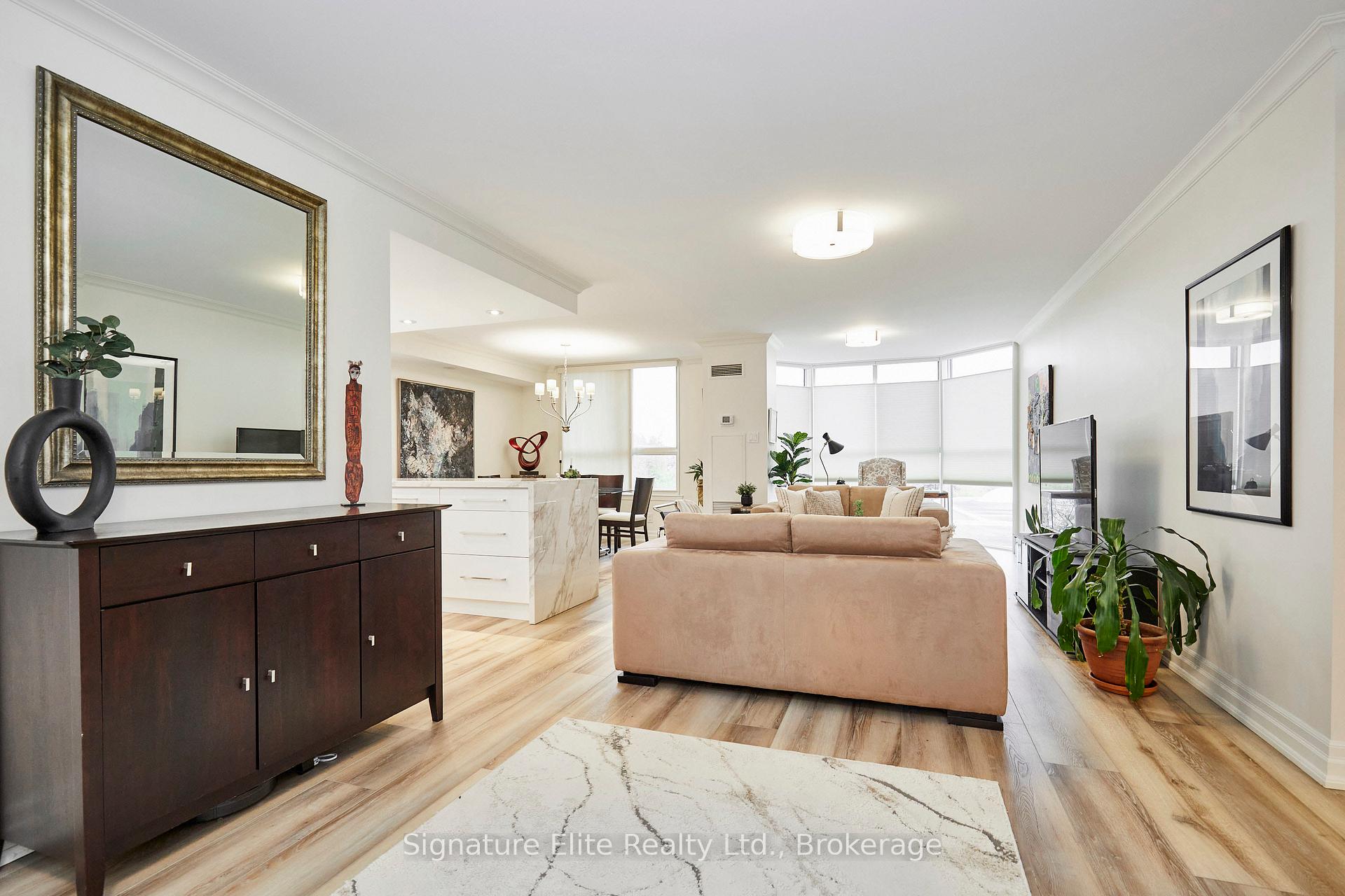 Photo 4 of Unit 508, 271 Ridley Boulevard, Toronto, Bedford Park-Nortown — HOMEH