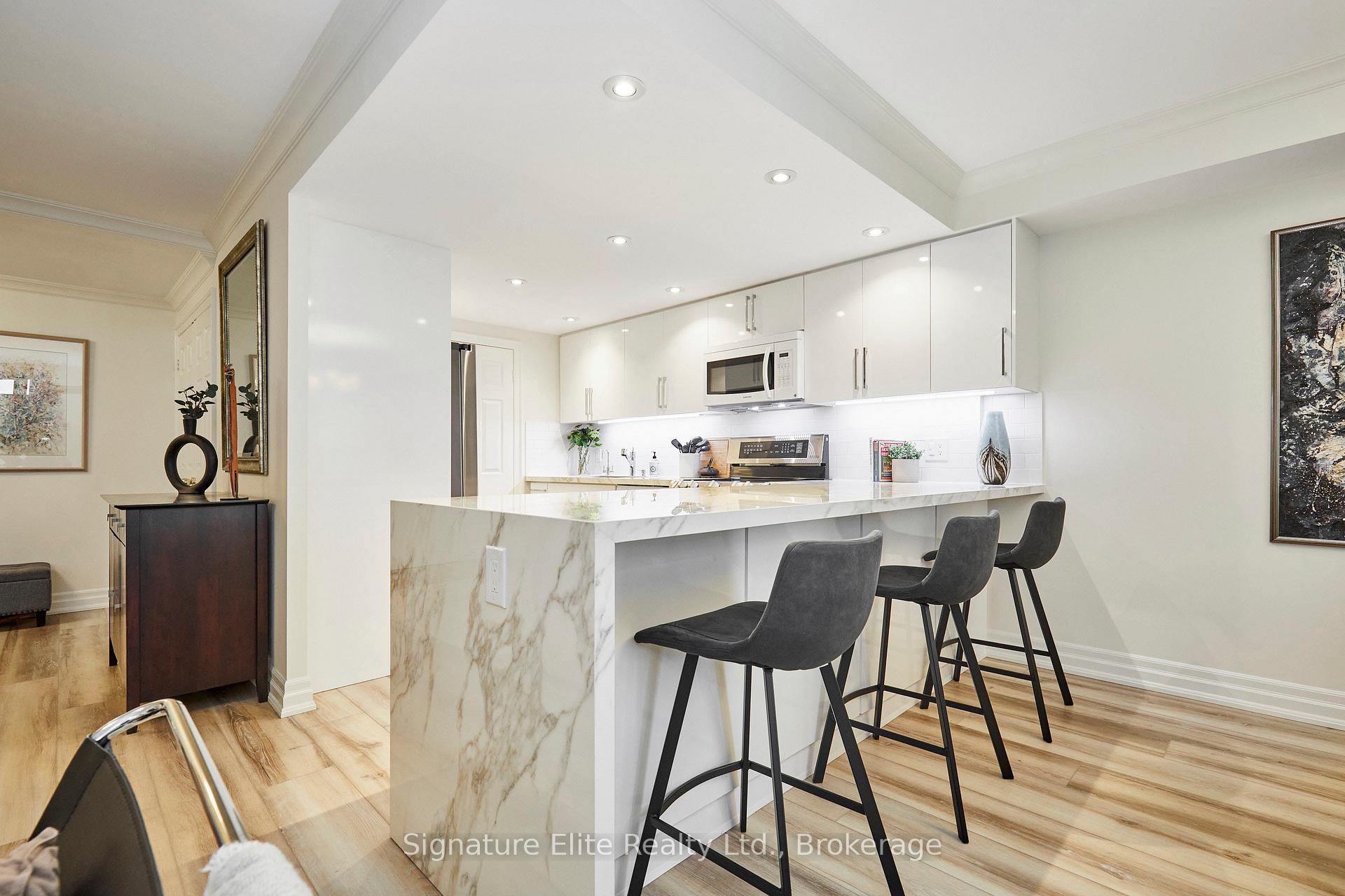 Photo 10 of Unit 508, 271 Ridley Boulevard, Toronto, Bedford Park-Nortown — HOMEH