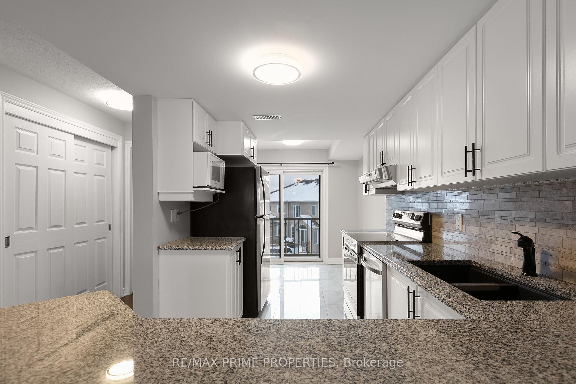 Photo 13 of 166 Bluestone Private, Ottawa, Avalon West — HOMEH