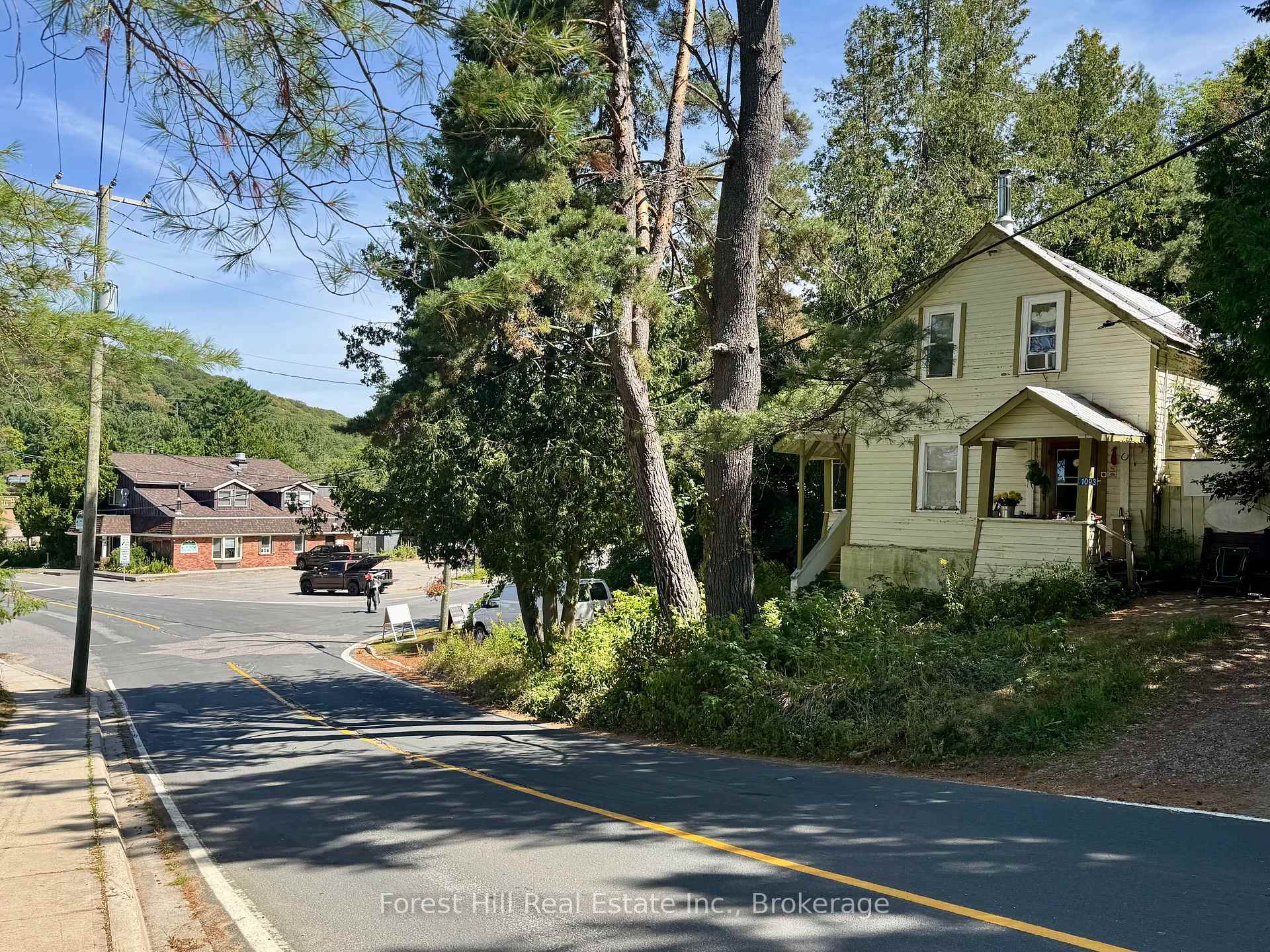 Photo 24 of 1093 Main Street, Algonquin Highlands, Sherborne — HOMEH