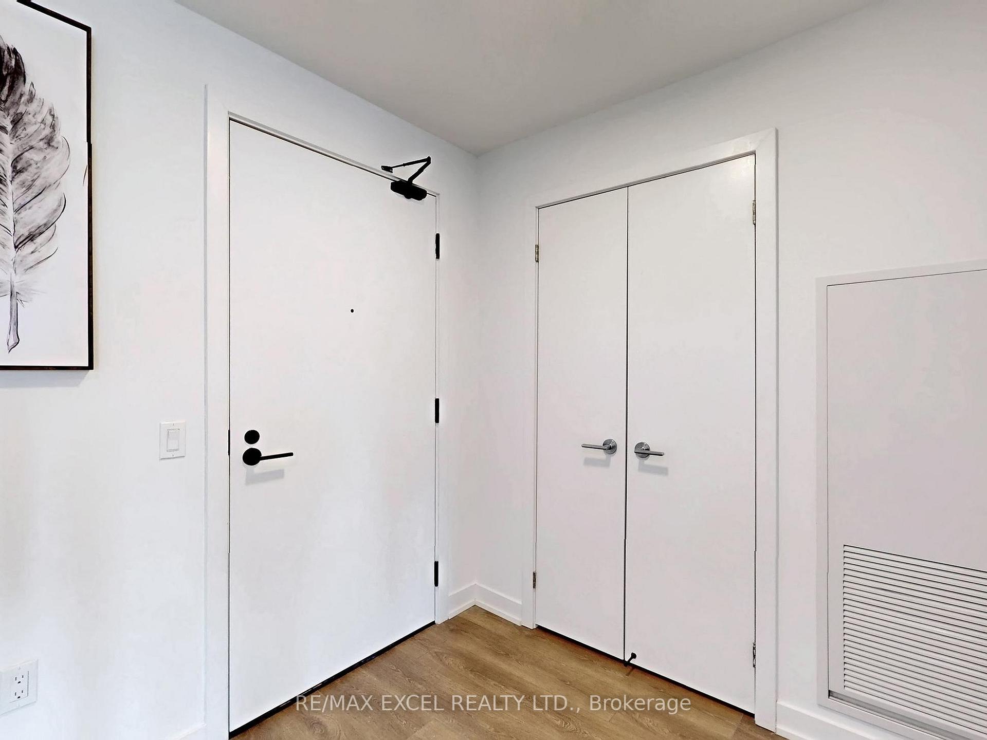Photo 3 of Unit 403, 1606 Charles Street, Whitby, Port Whitby — HOMEH