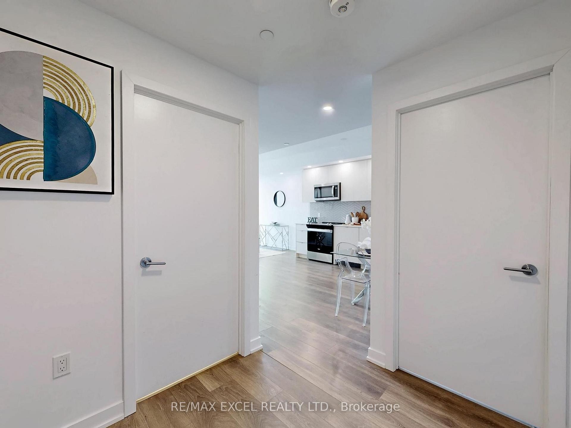 Photo 4 of Unit 403, 1606 Charles Street, Whitby, Port Whitby — HOMEH