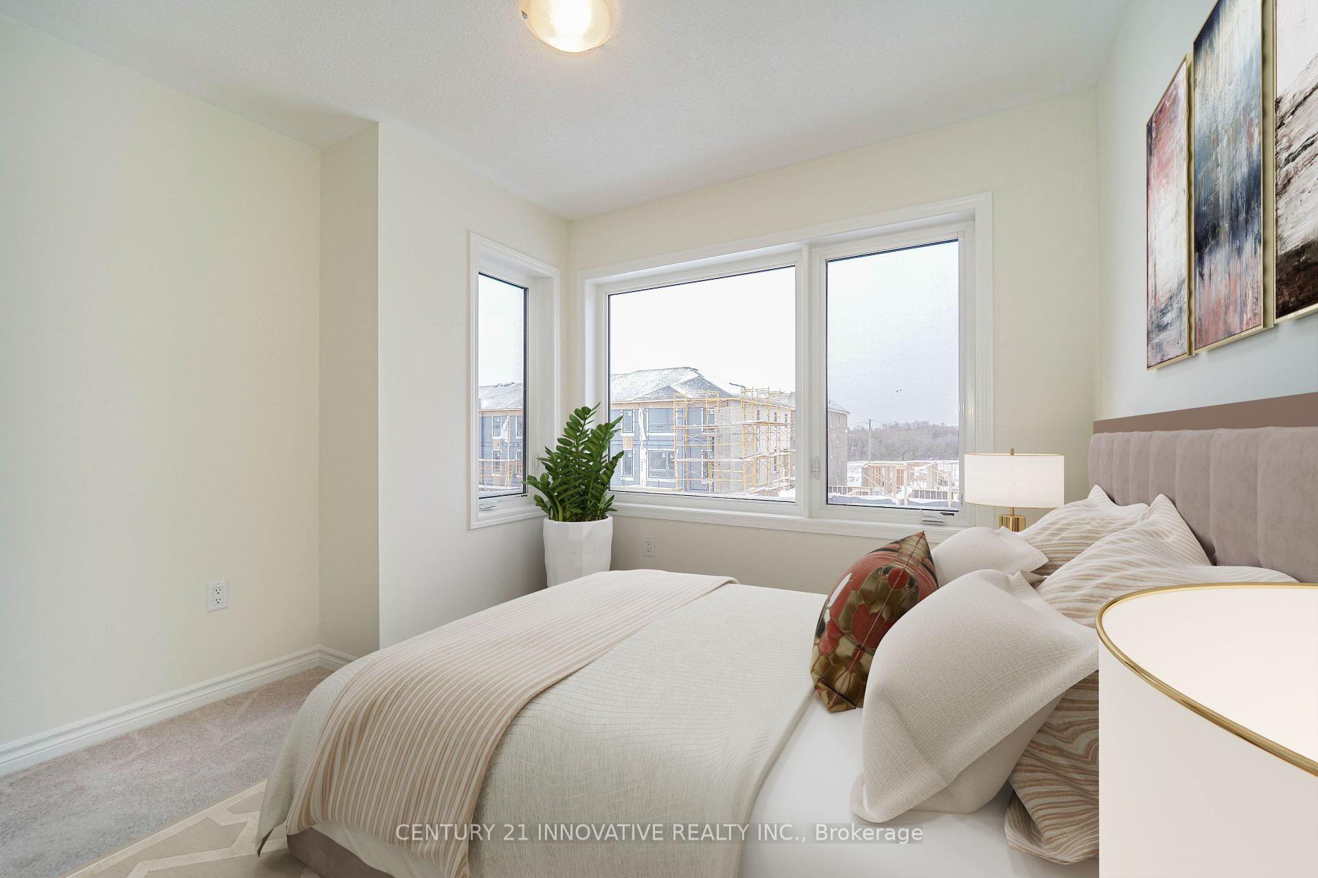Photo 5 of 3325 Thunderbird Promenade, Pickering, Rural Pickering — HOMEH