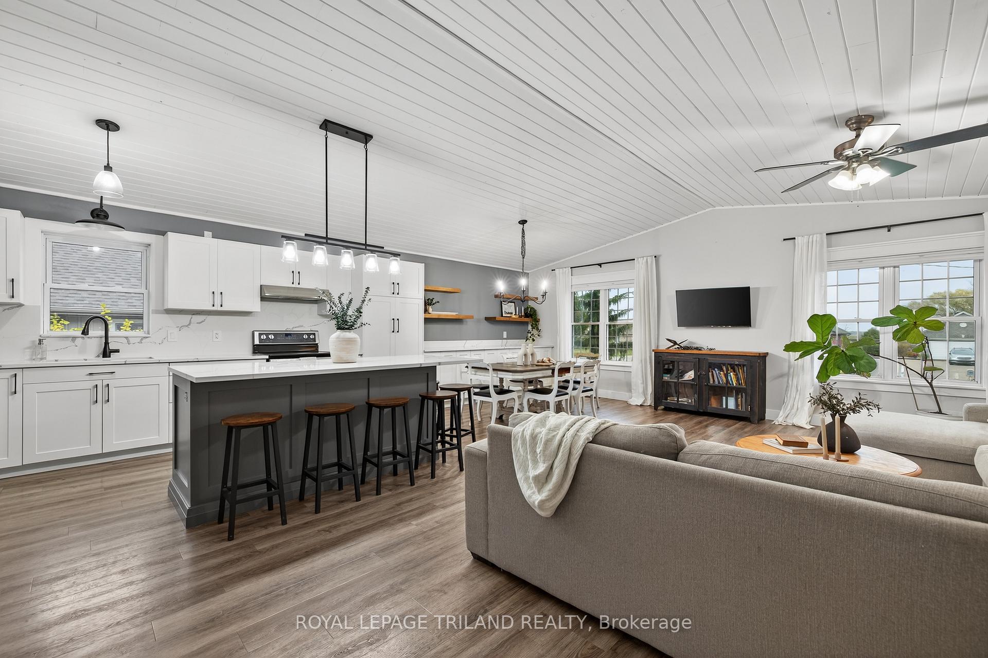 Photo 4 of 11565 Springfield Road, Malahide, Springfield — HOMEH