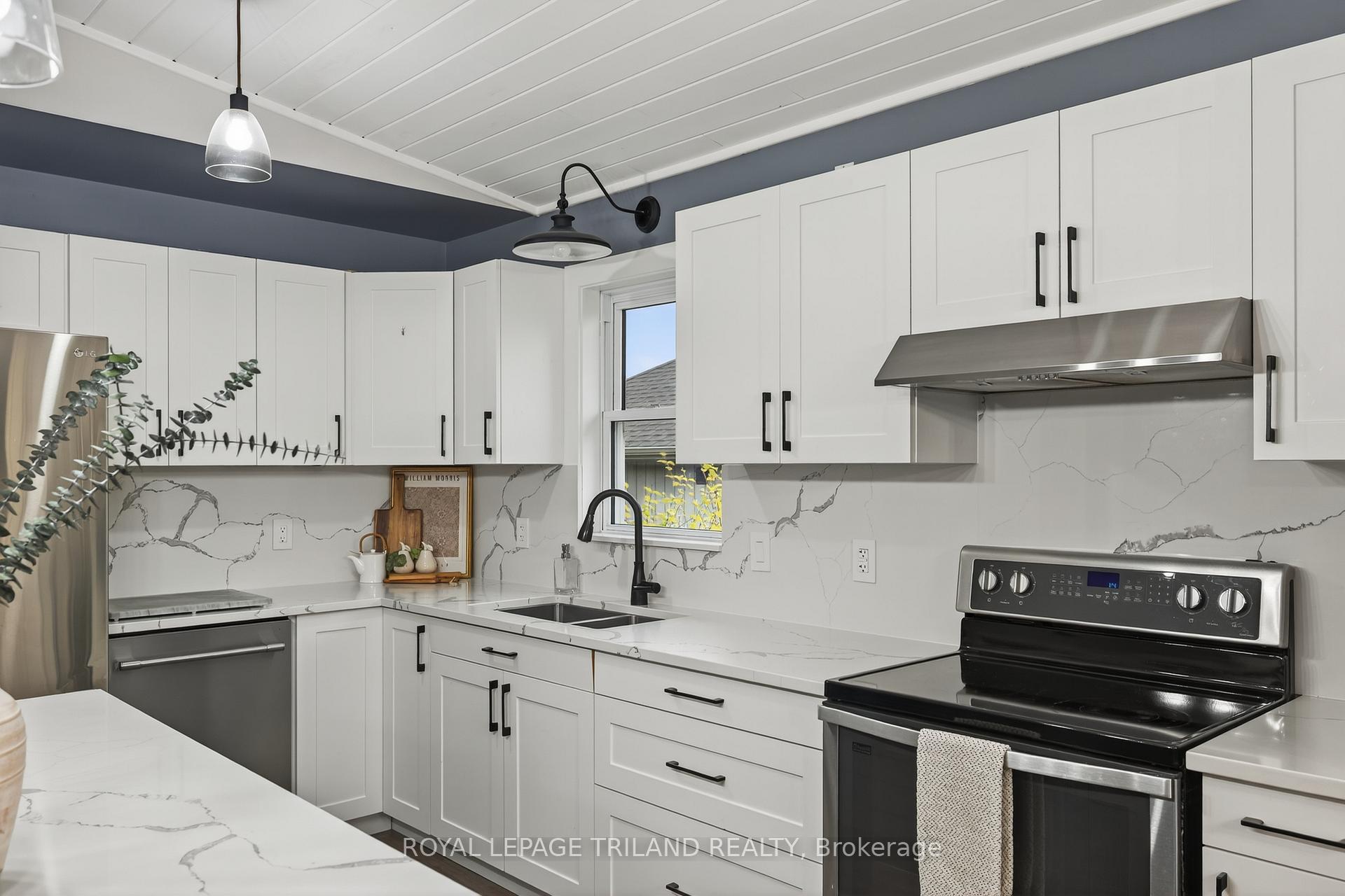Photo 12 of 11565 Springfield Road, Malahide, Springfield — HOMEH