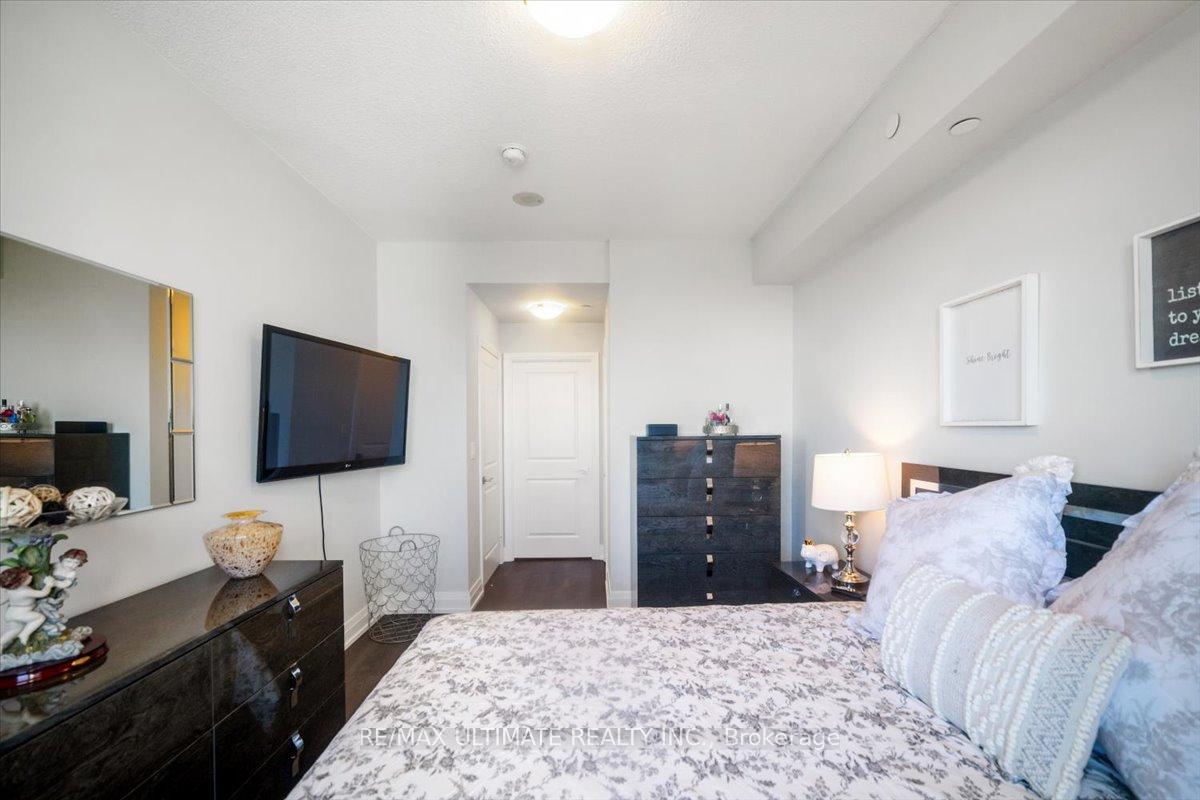 Photo 8 of Unit 2008, 3600 Highway 7, Vaughan, Vaughan Corporate Centre — HOMEH