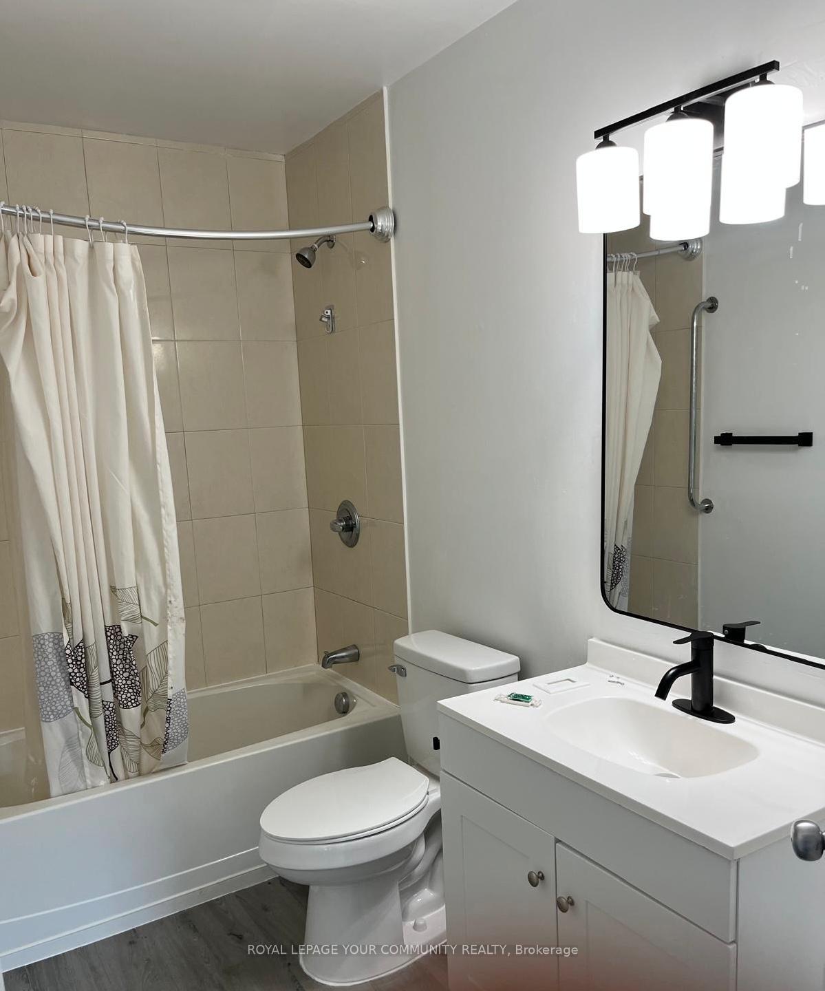 Photo 5 of 255A Meadowlilly Road, Ottawa, Blossom Park/Kemp Park/Findlay Creek — HOMEH