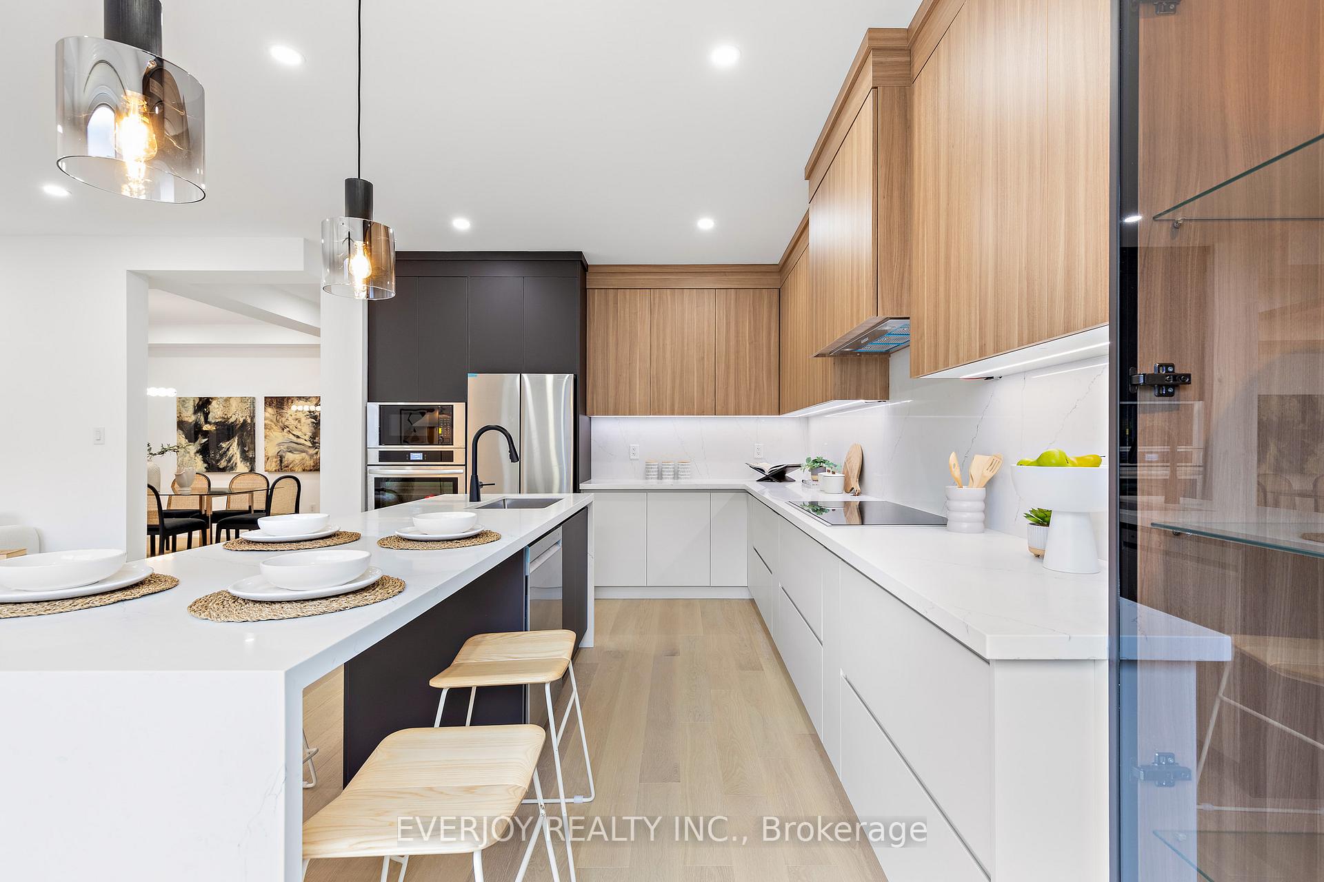 Photo 16 of 20 Wintam Place, Markham, Victoria Square — HOMEH