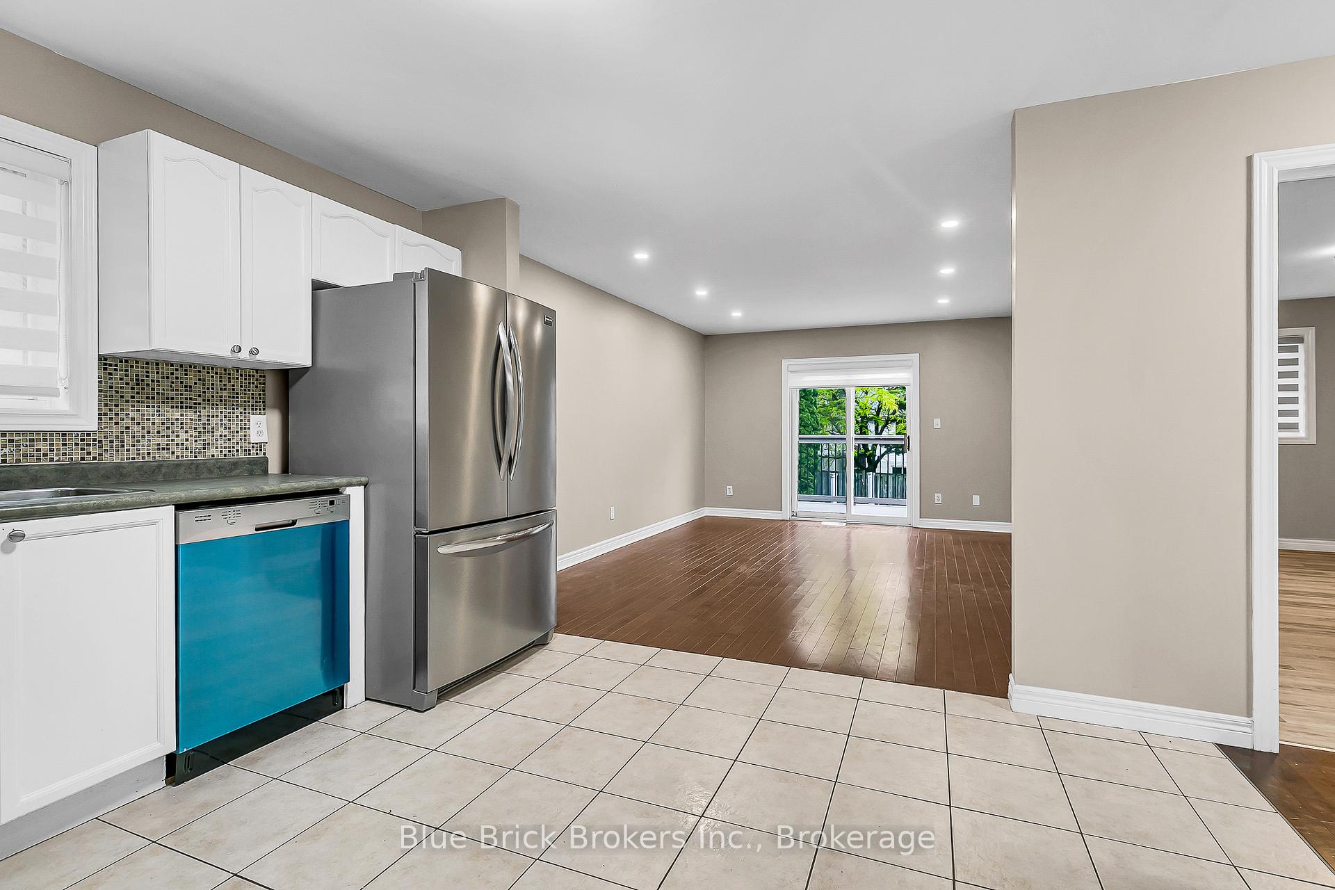 Photo 25 of 2477 Trappers Avenue E, Windsor — HOMEH